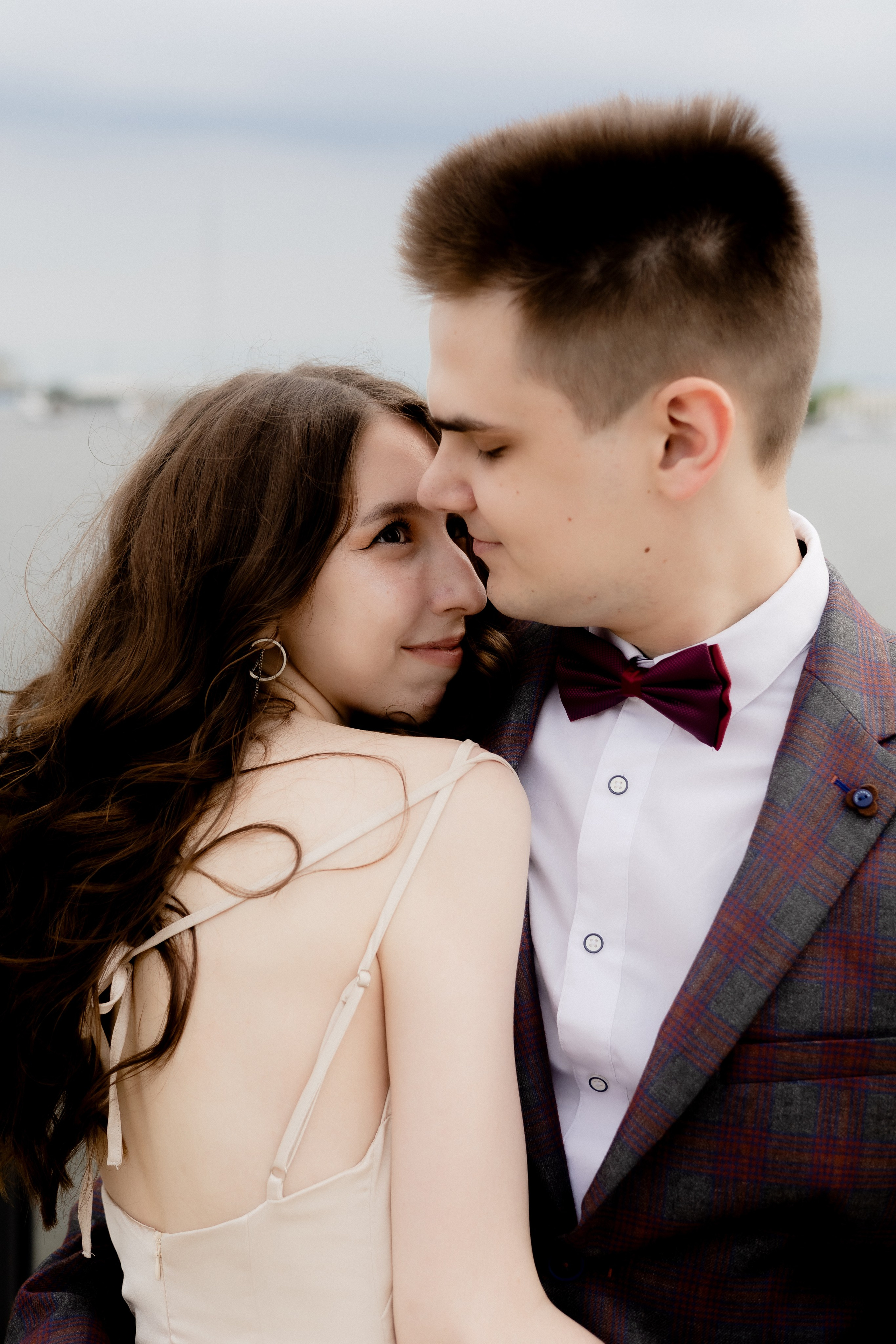 Свадебная прогулка. Фотограф в г. Благовещенск, свадебные, семейные и индивидуальные