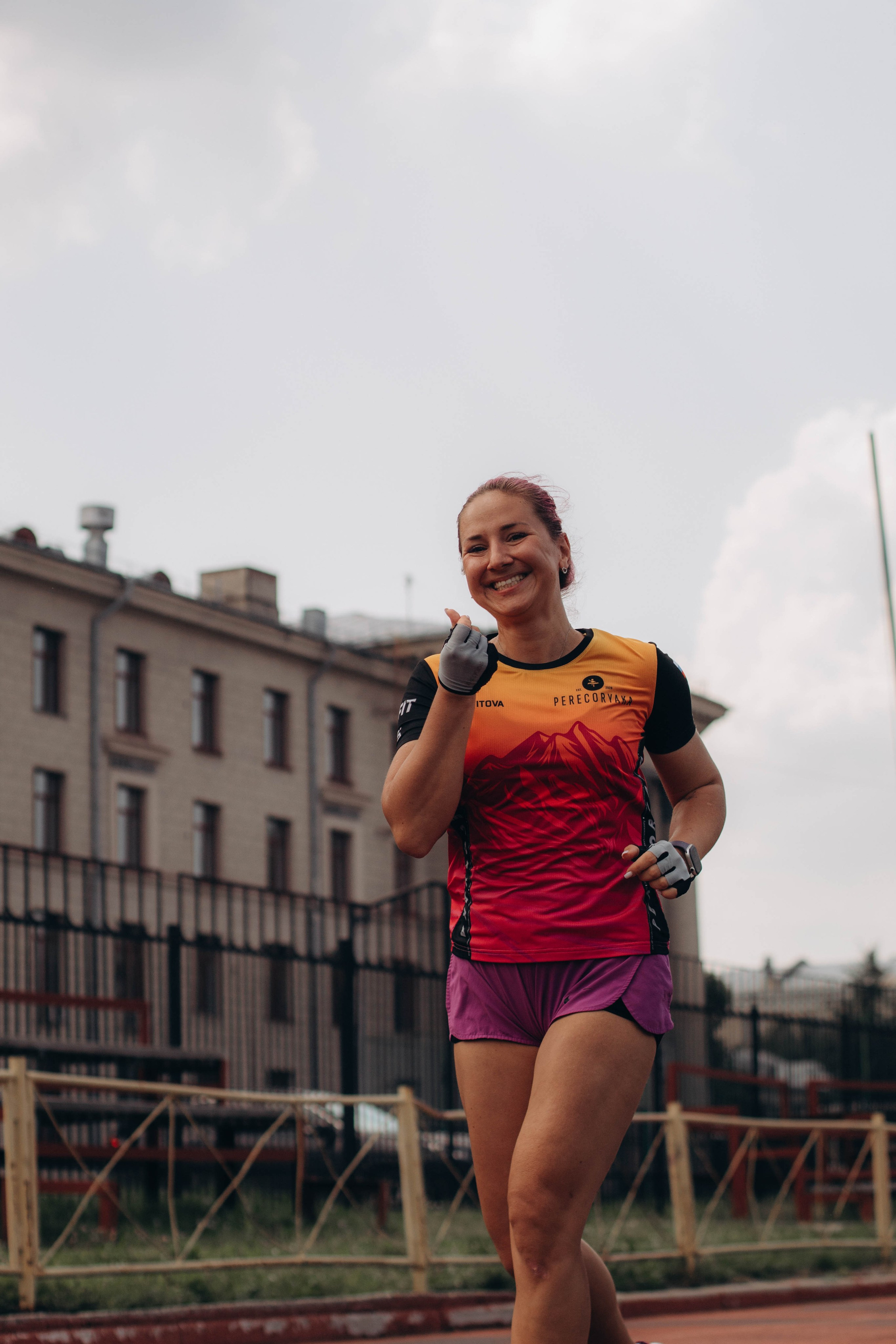 Фитнес Гонка CROSSBOXKONTORA Старт ЖЖ. VLADA KACHANINA. Беговой фотограф видеограф