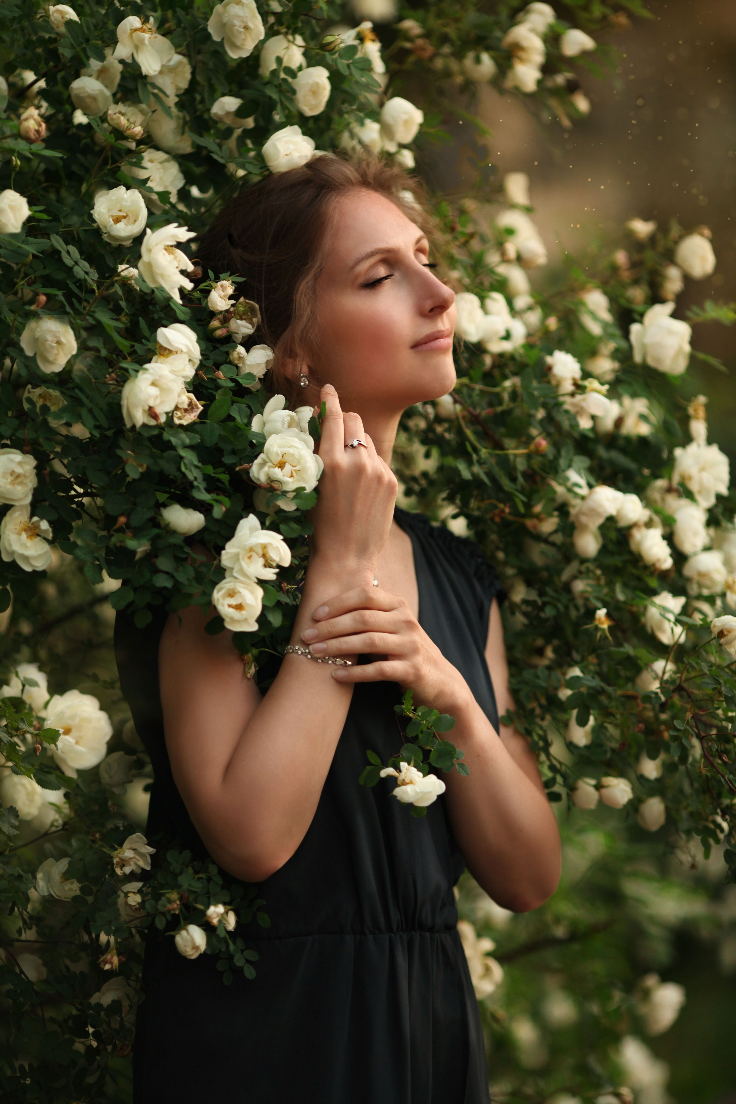 Цветение. Двойняшки-фотографы Анна и Анастасия в Санкт-Петербурге