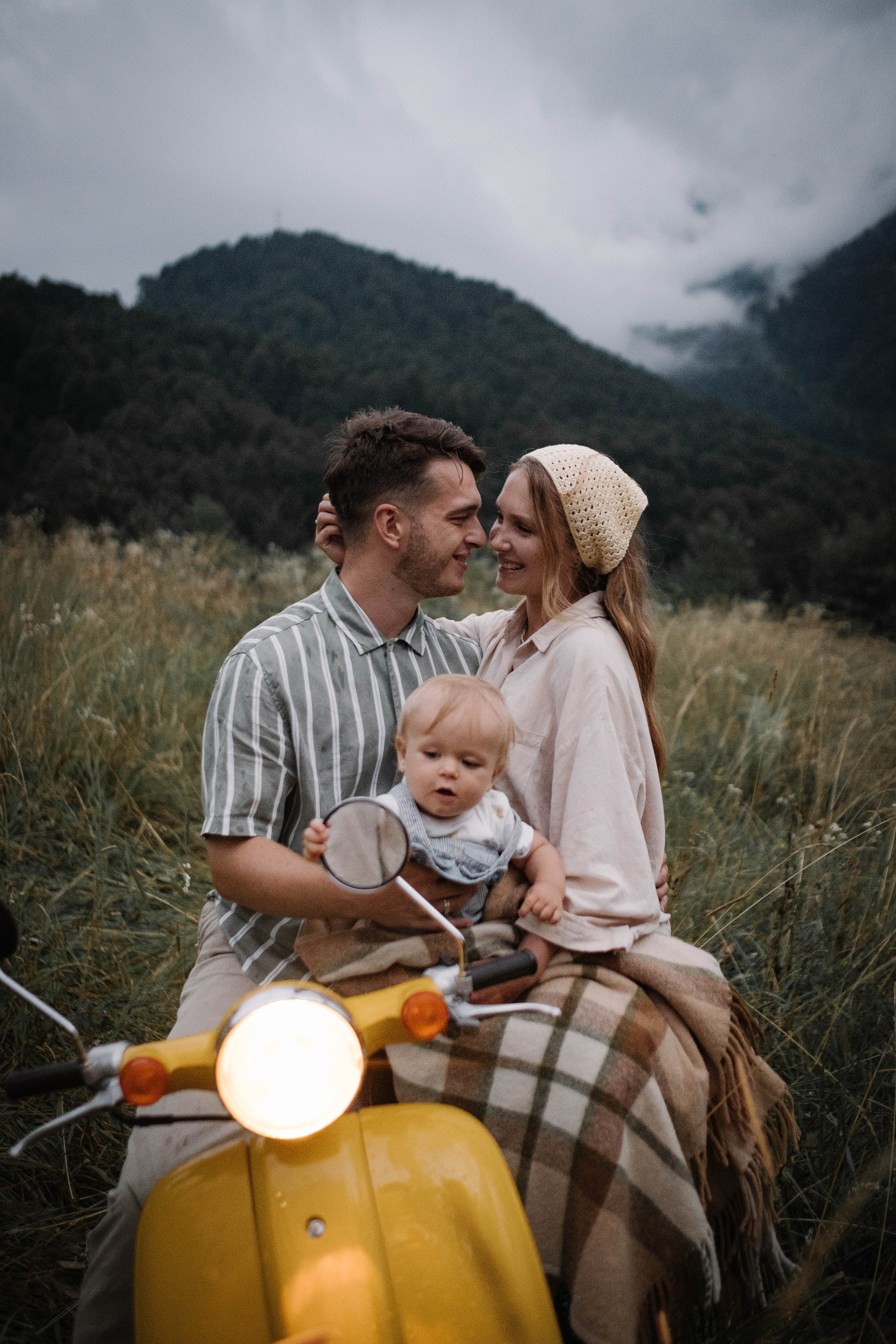 Семейная съемка в горах. Семейный фотограф в Санкт-Петербурге Дарья Косянчук