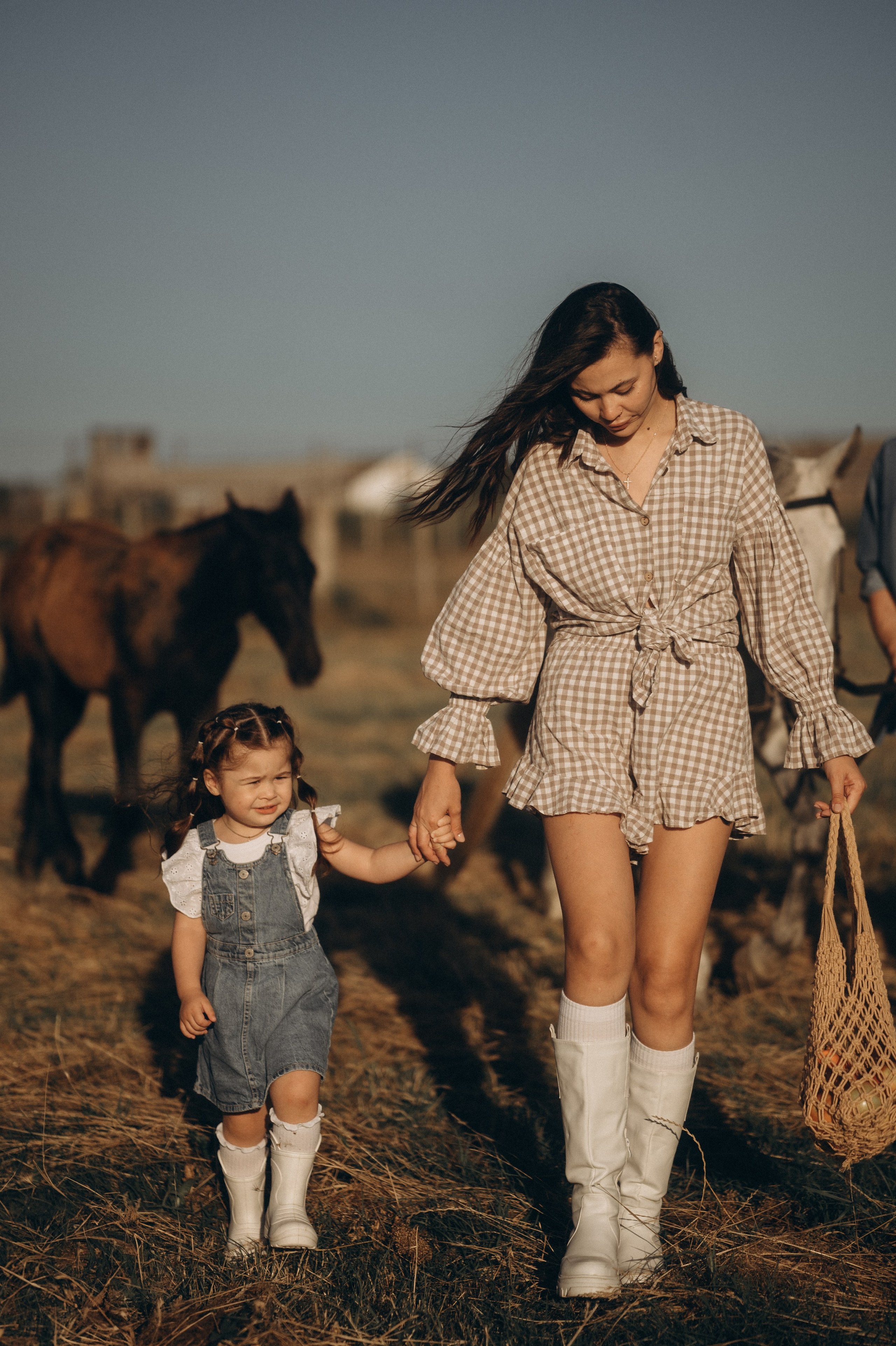 Артур, Алина, Алиса и Афина. Фотограф Горбенко Анна