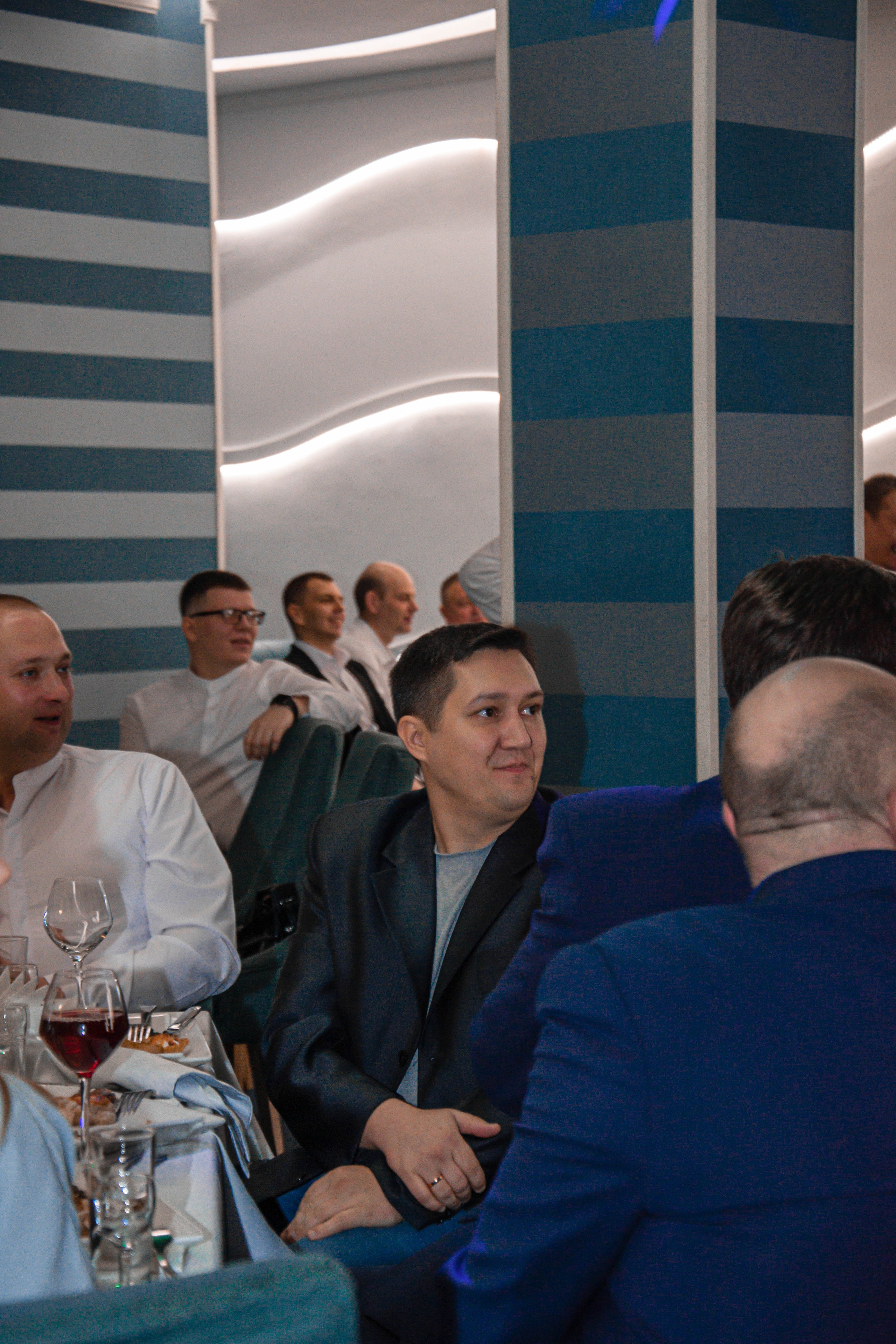 Корпоратив. Женский фотограф в Людиново и Киров