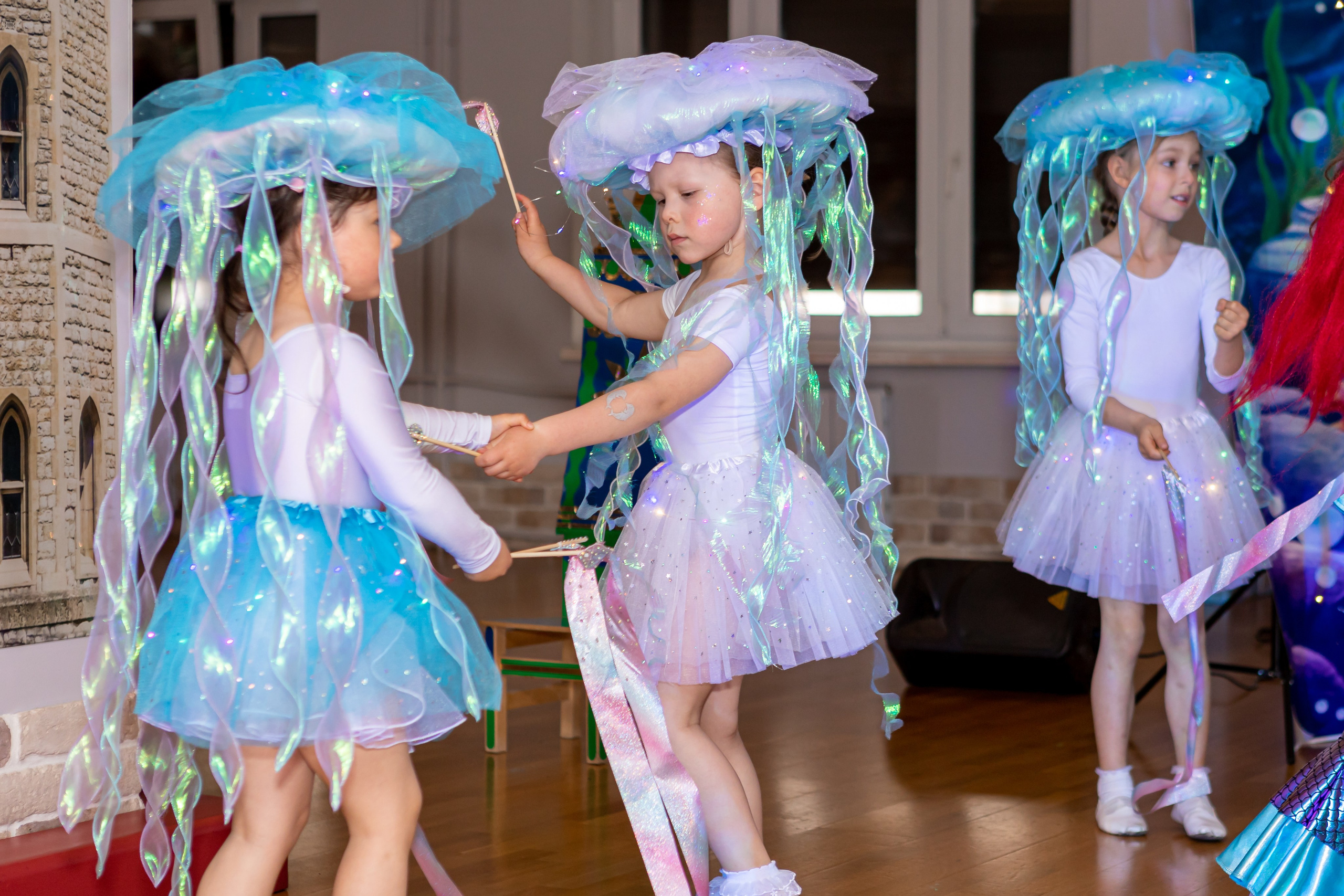 Фотосъемка детского выступления РУСАЛОЧКА. Ирина Носова - семейный и детский фотограф