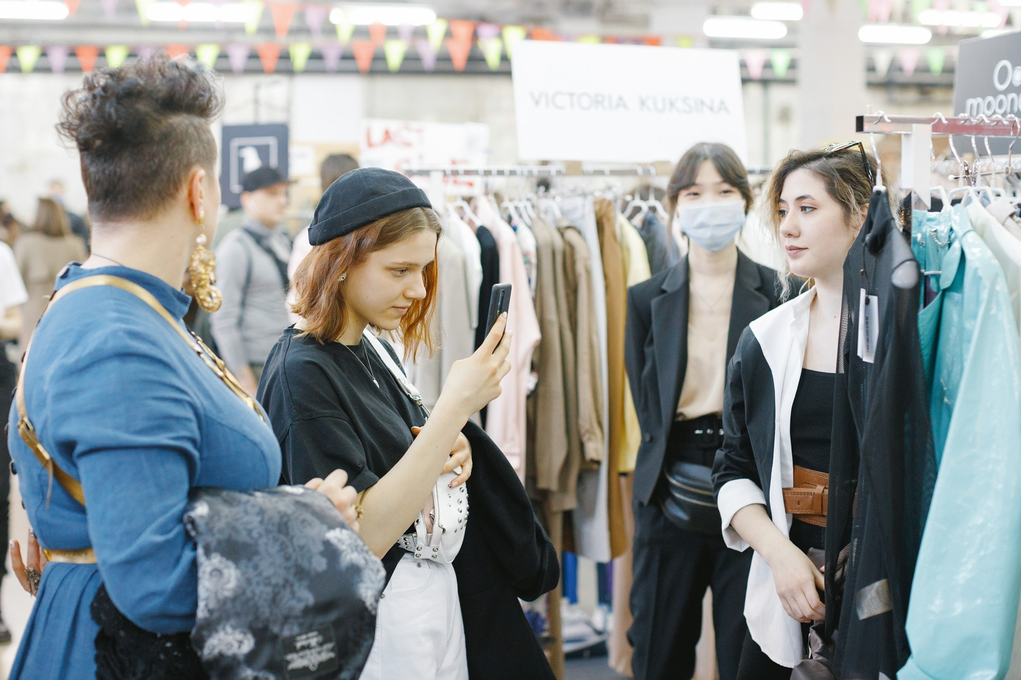 10–11 апреля 2021 на Трёхгорной мануфактуре / фото Иван Гущин. Фотоотчеты «Ламбада-маркета»