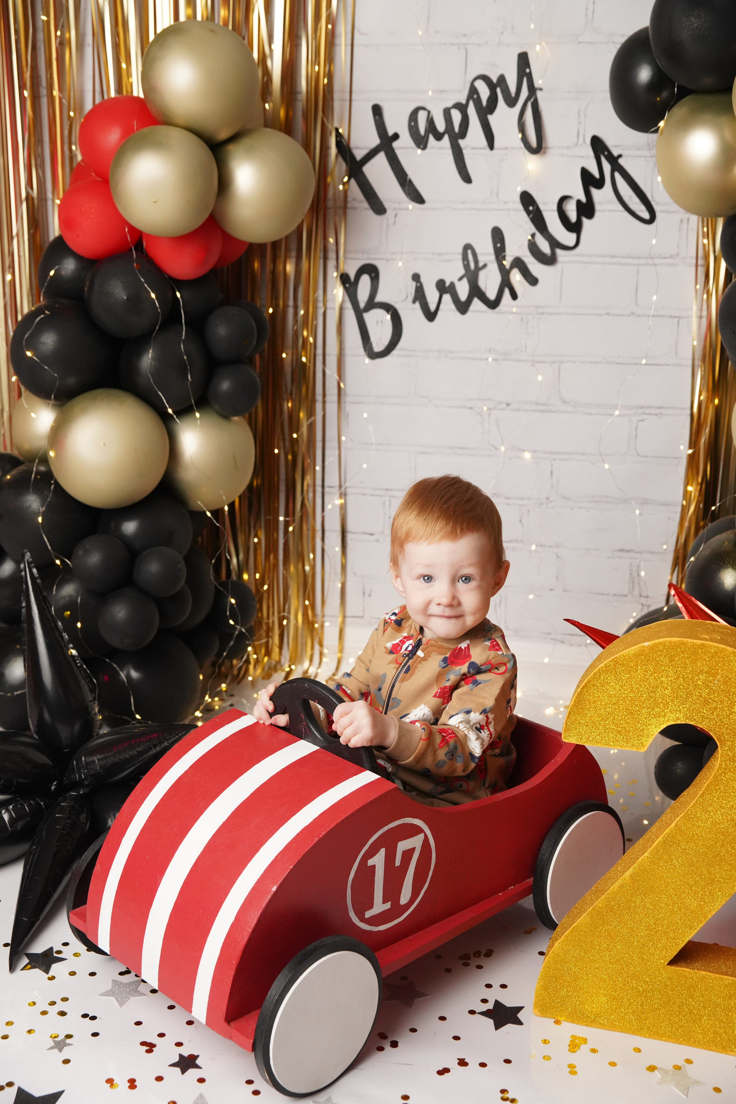 Машинка. Фотограф новорожденных. Семейный и детский фотограф в городе Сургуте