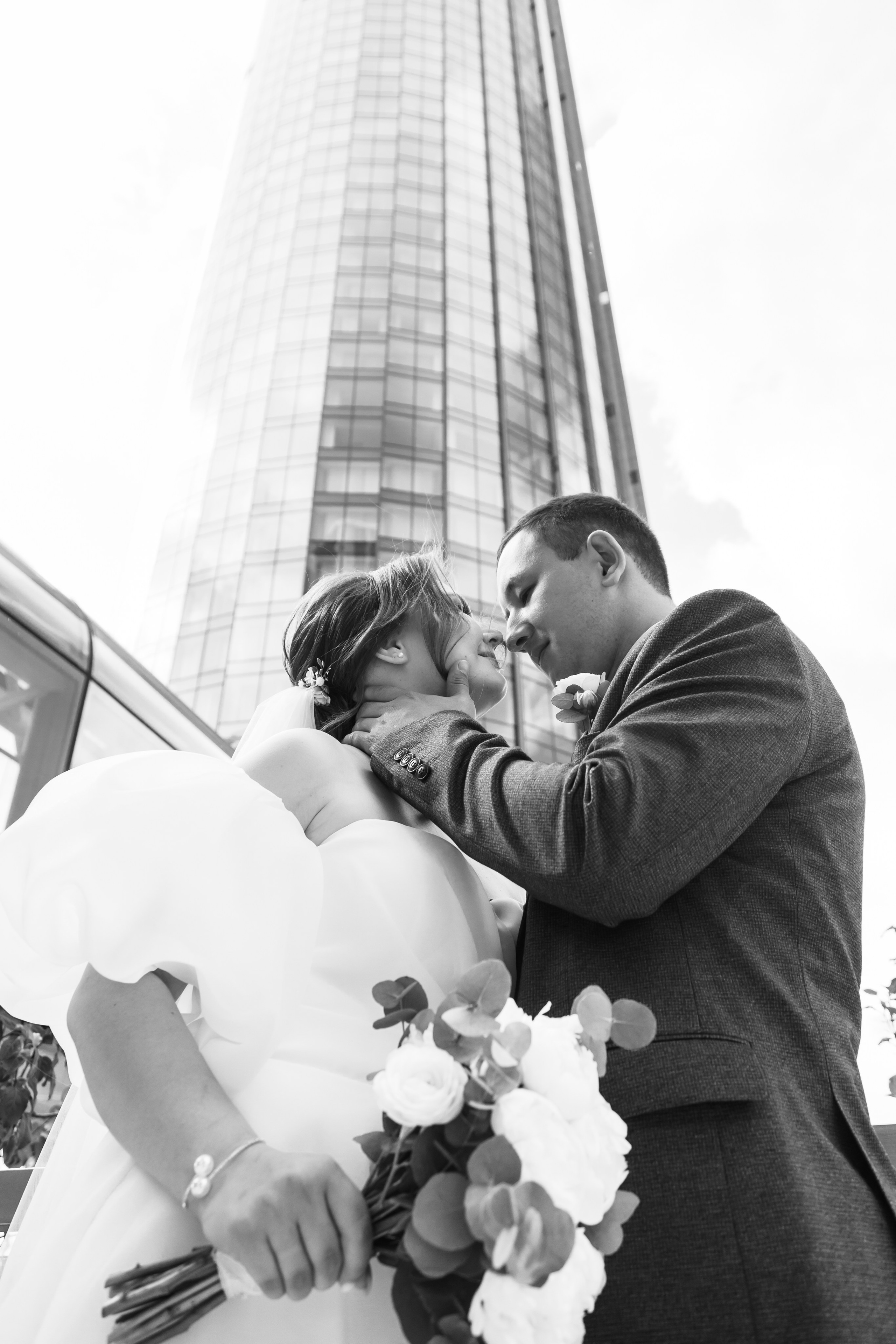 Хаят и Набережная. Свадебный и семейный фотограф Екатеринбург Настя Саедгалина