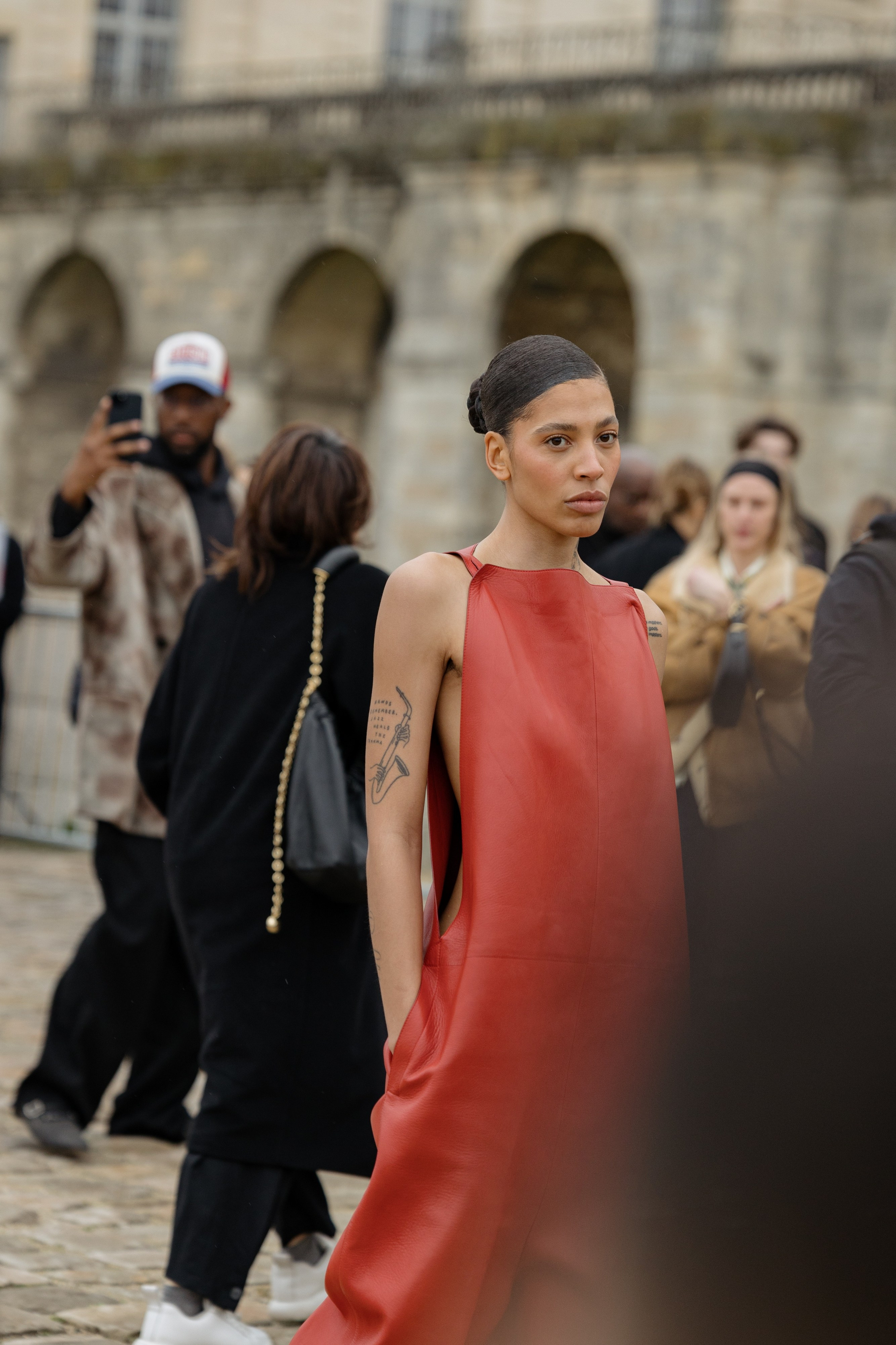 LOEWE PFW WOMENSWEAR FALL-WINTER 24/25. Photographer in Milan Ivan Goncharov