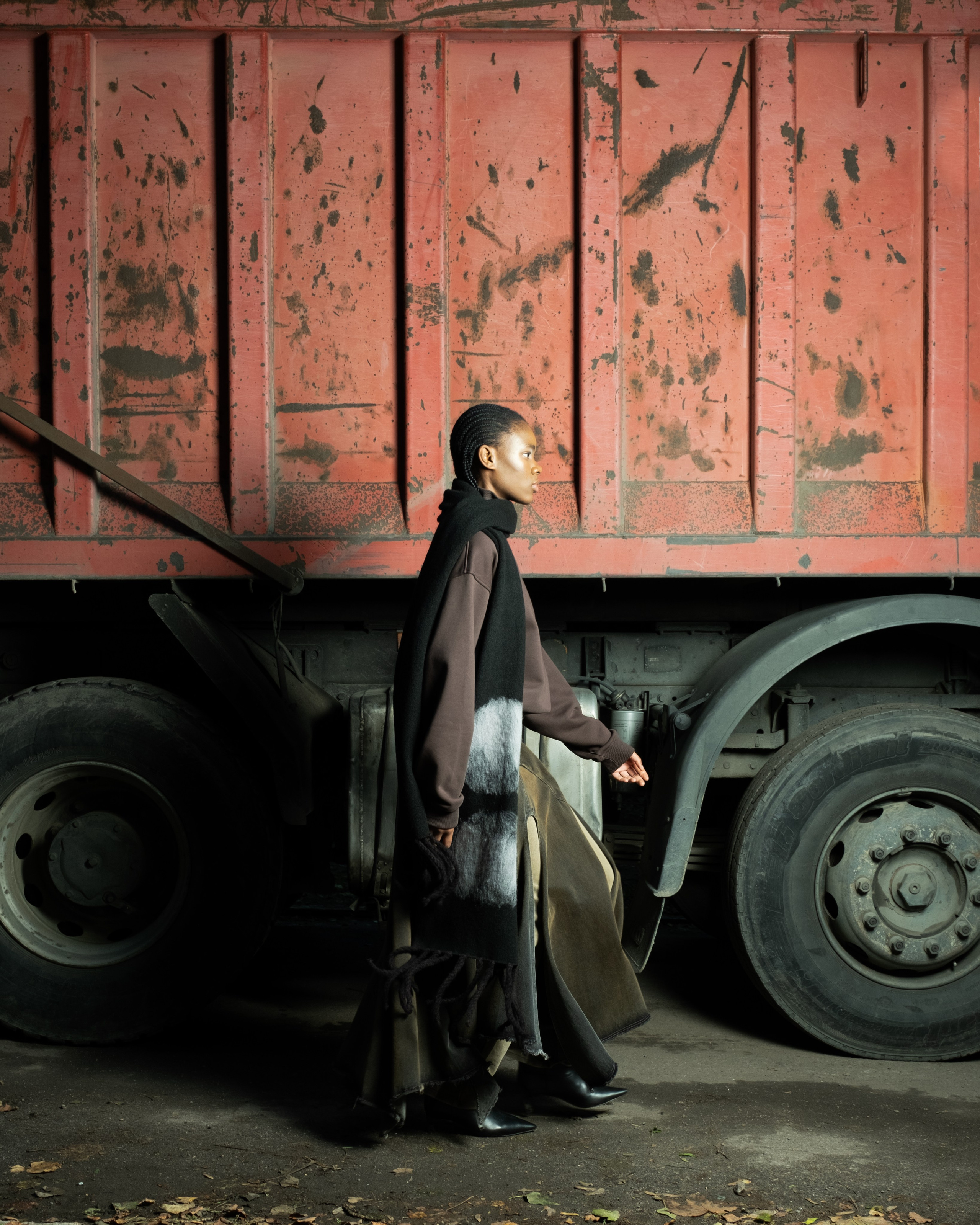 Clothes and jewelry. Berman Euginia