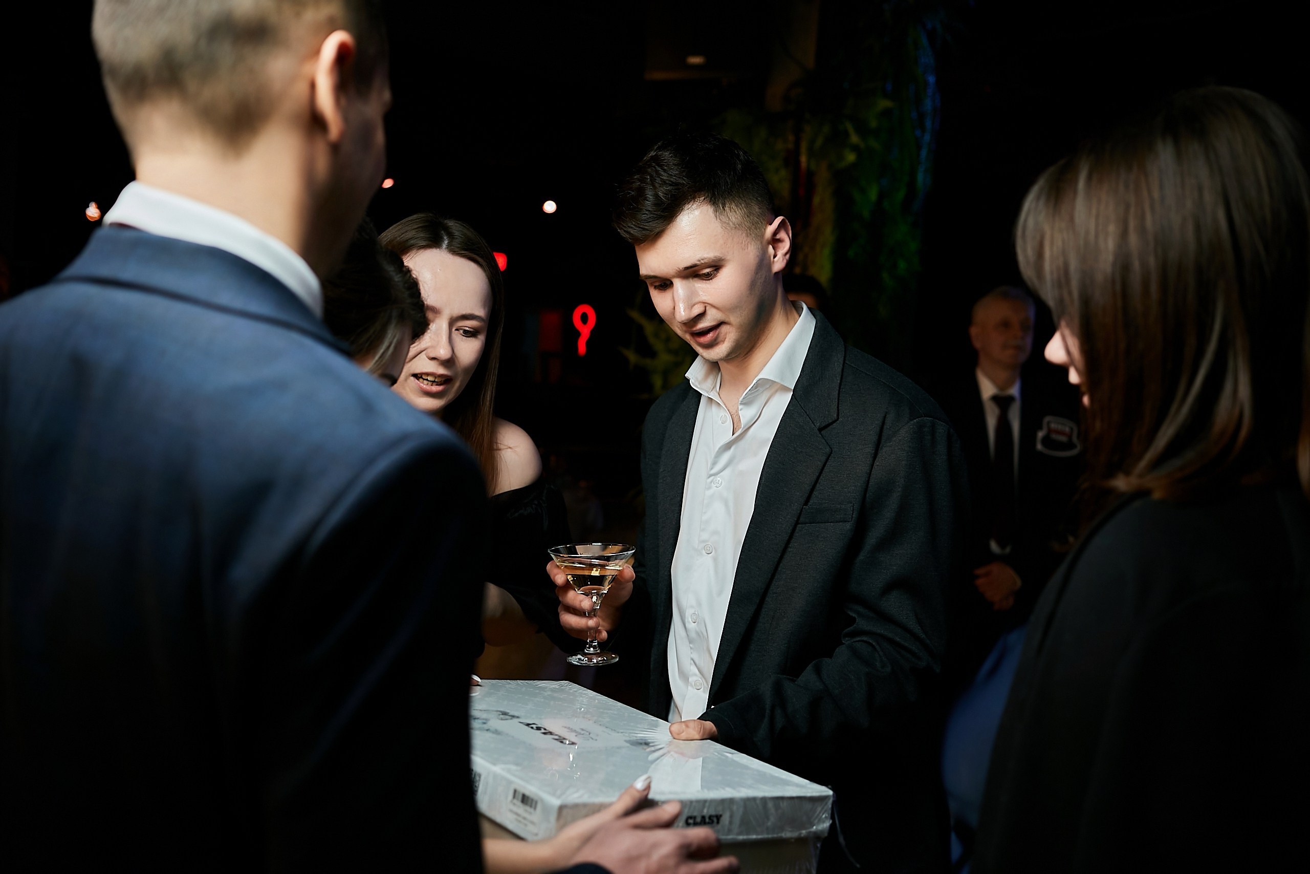 Антон & Гульназ. Фотограф и Видеограф в Москве. Олег Корушев