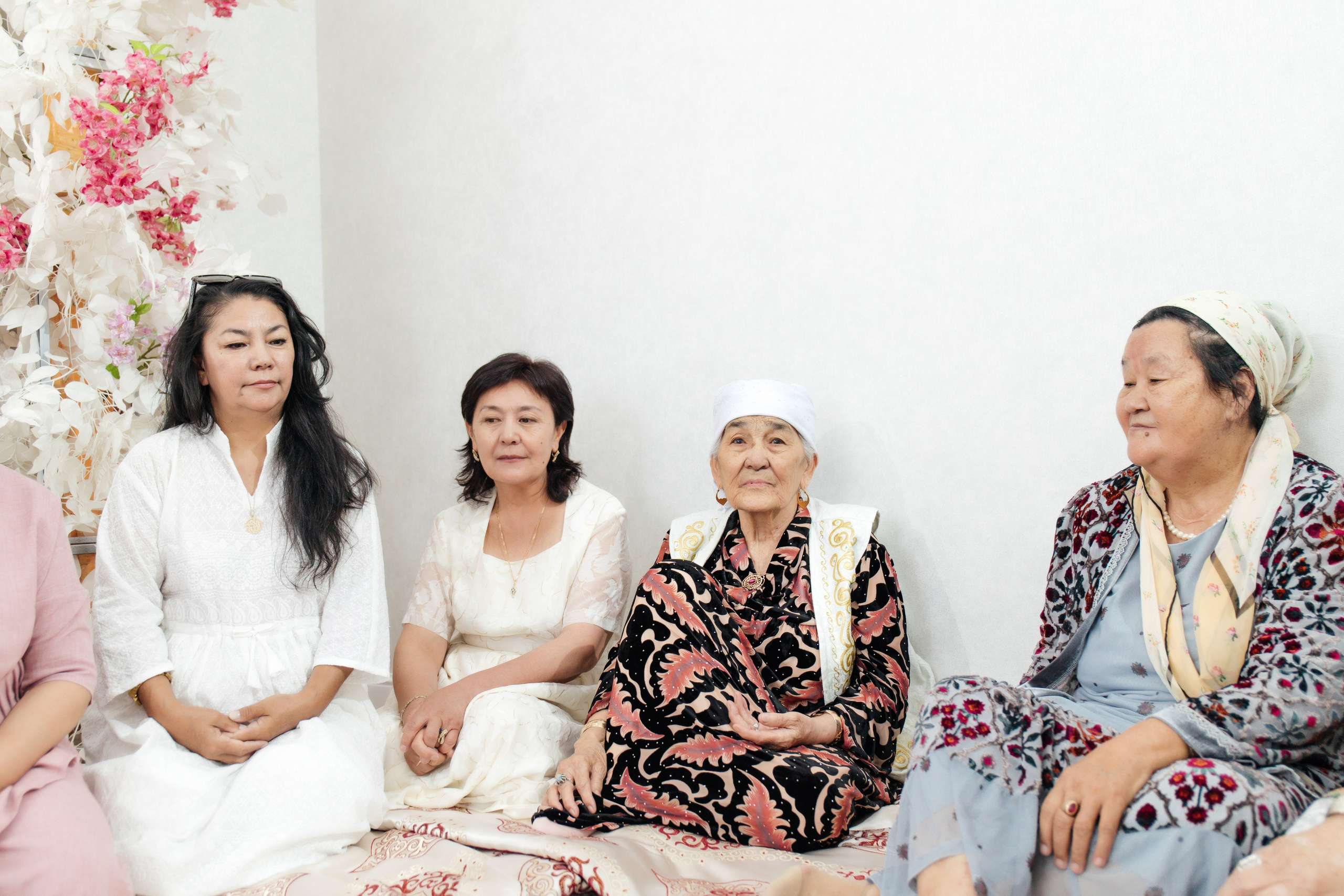 Moldir — syrğa salu. Wedding and Love story Photographer