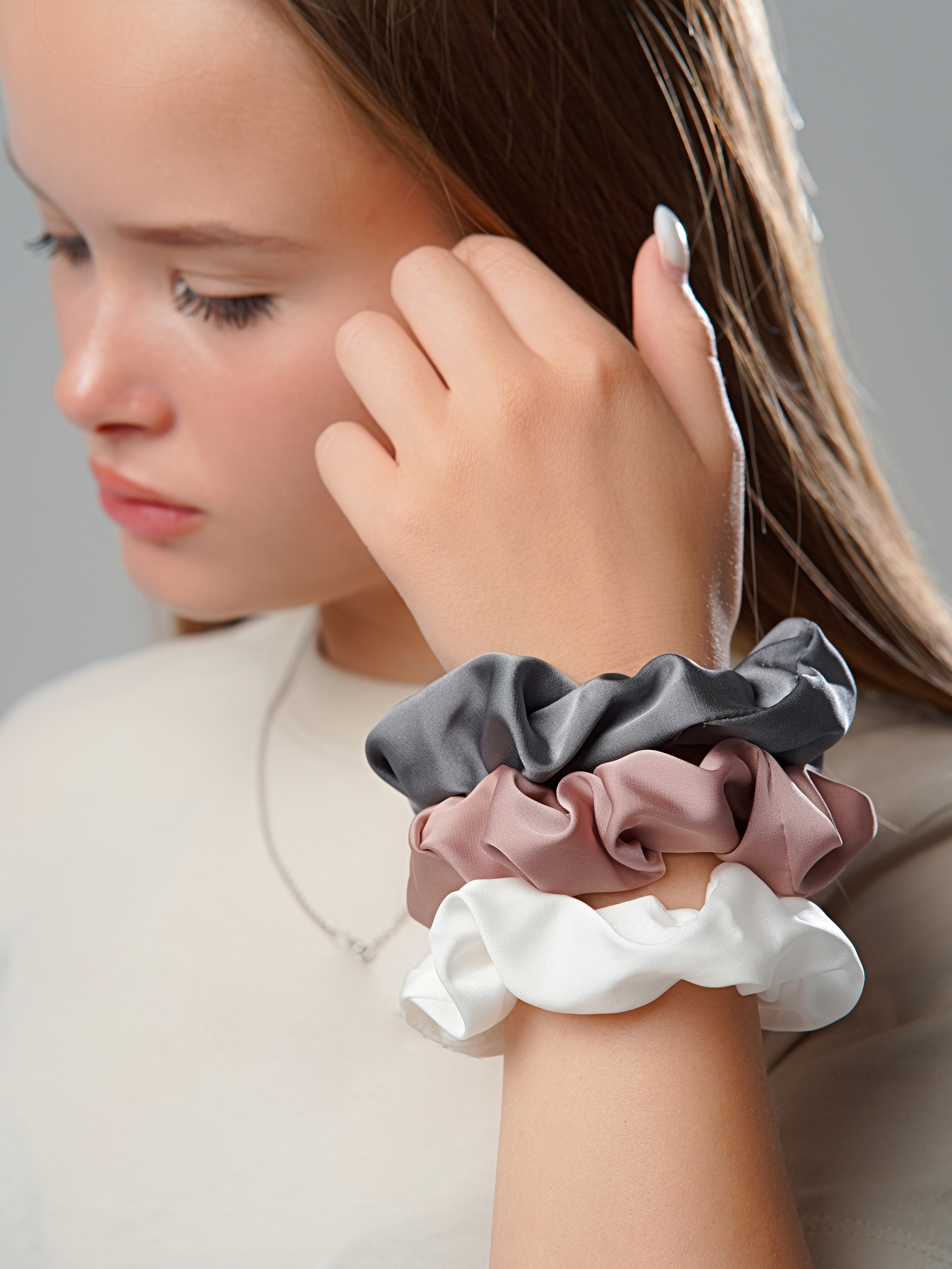 Фото аксессуаров для волос для WB в Москве