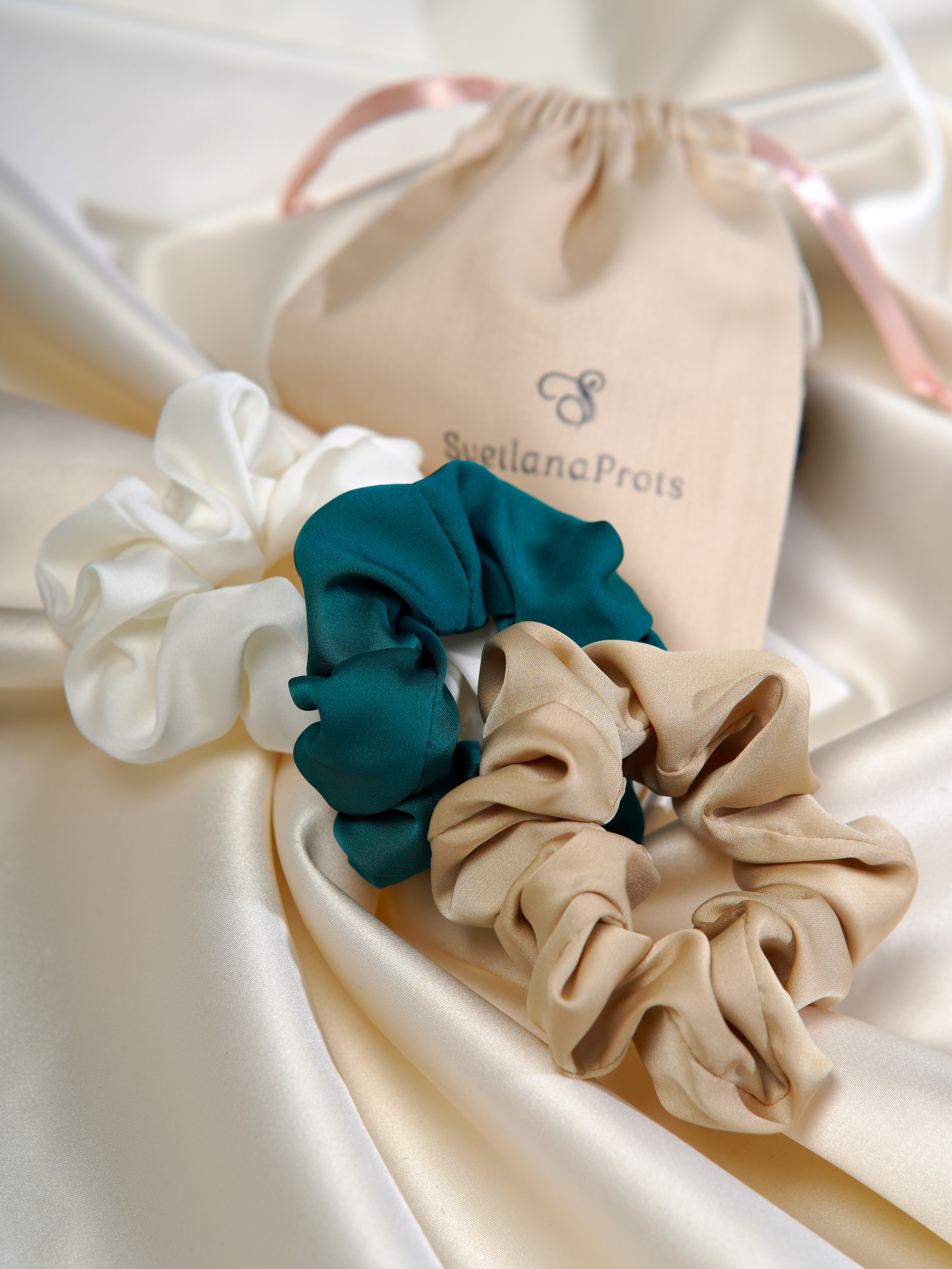 Фото аксессуаров для волос для Wildberries в Москве