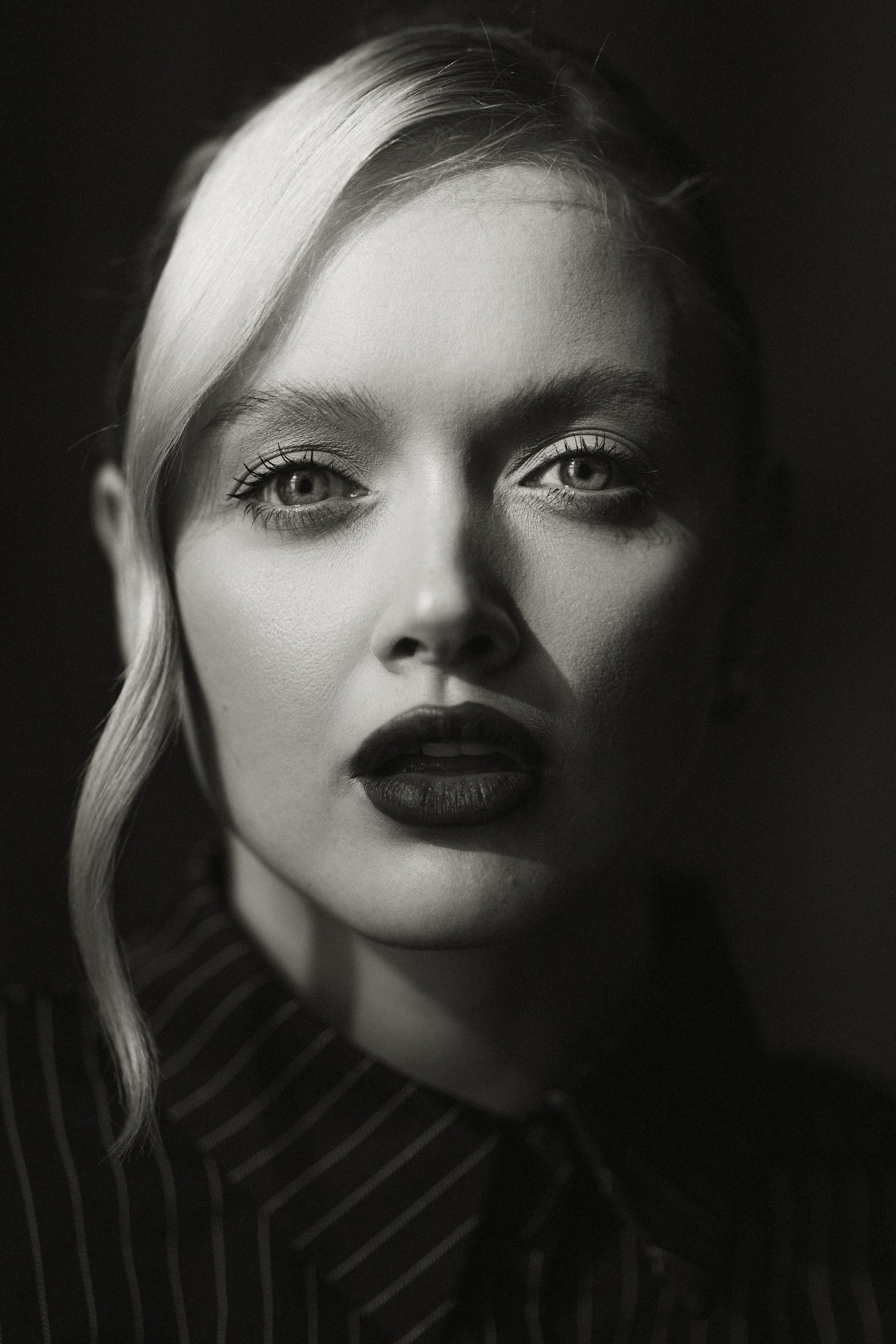 Актриса Александра Тулинова. Фотограф Сергей Белов | Москва