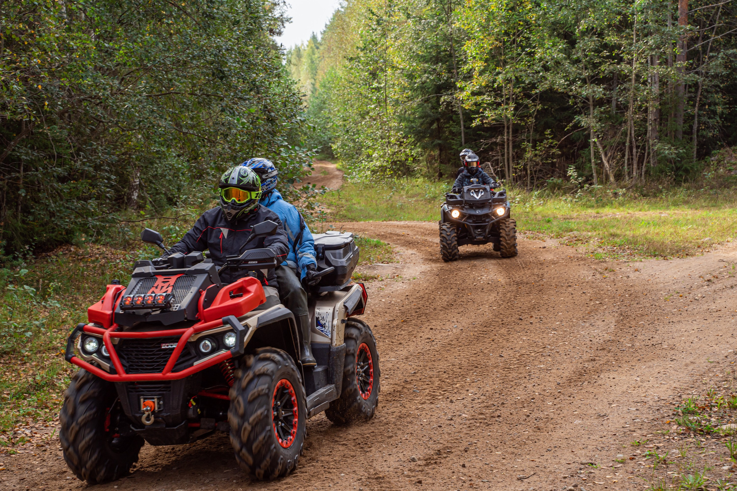 Квадровыезд —спортивный репортаж в Ленинградской области. Свадебный, семейный, портретный, репортажный фотограф в Санкт-Петербурге