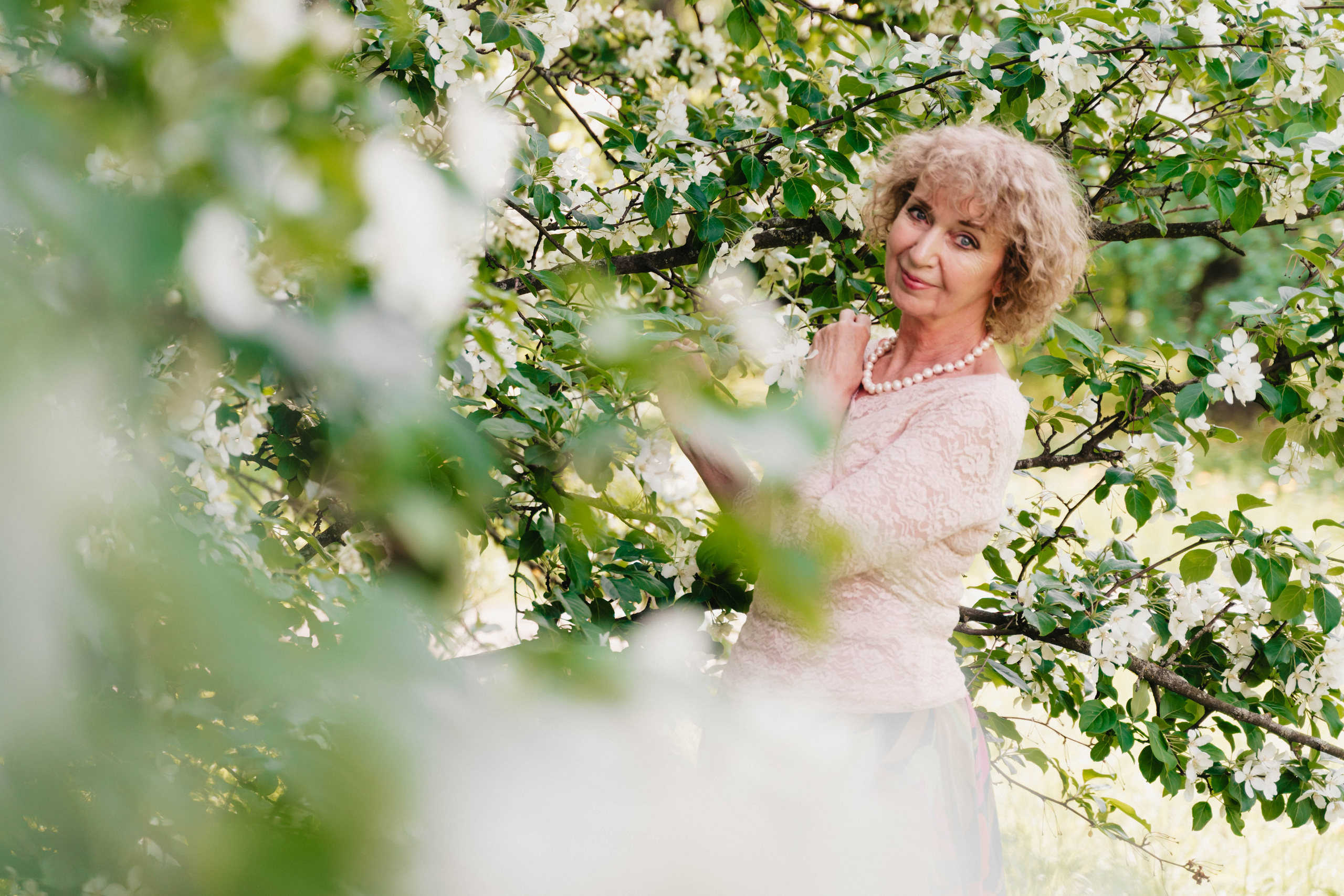 Заказать профессиональную съемку в  парке Питера.Недорогие фотосессии.