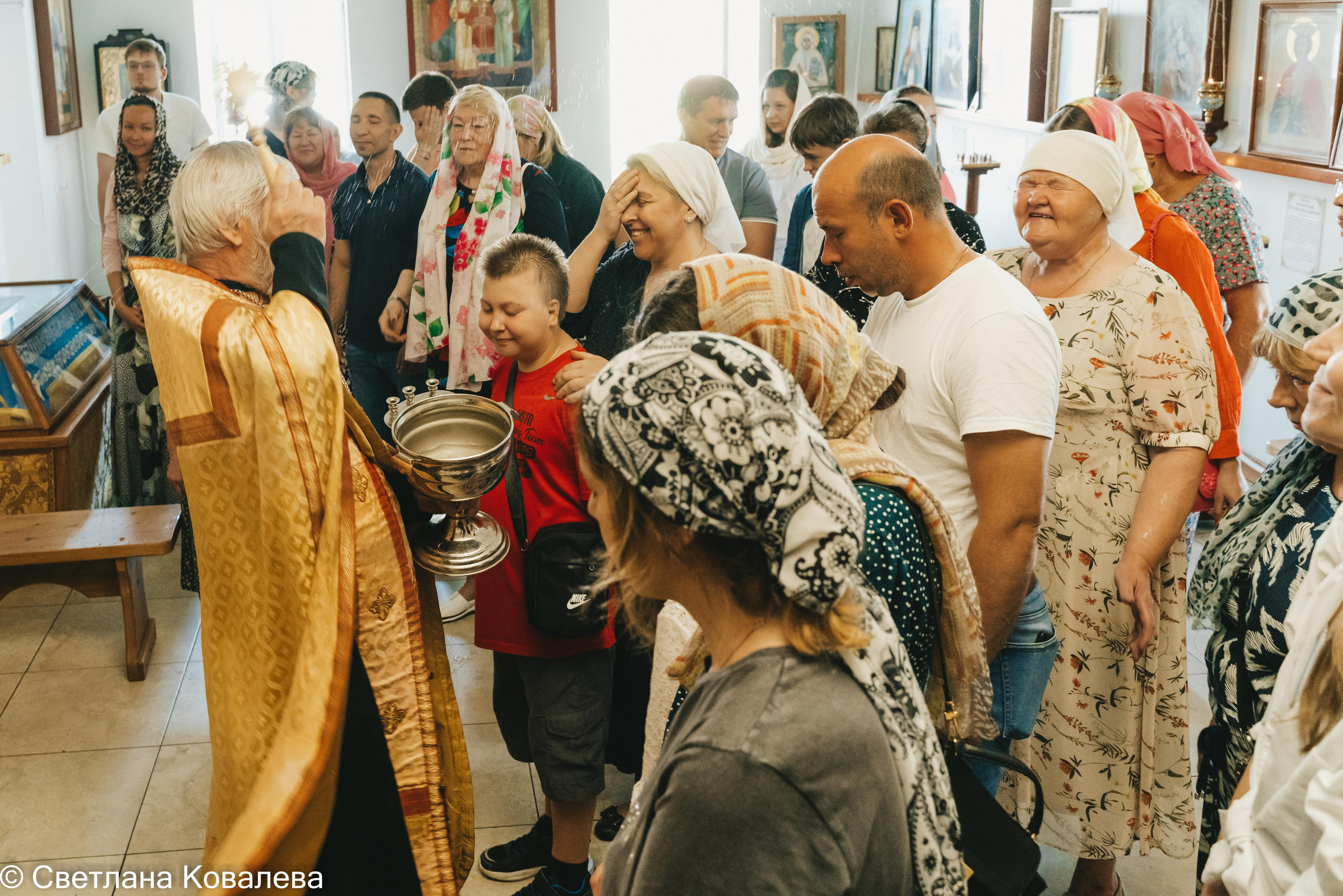 В храмах. Питерский фотограф Светлана Ковалева