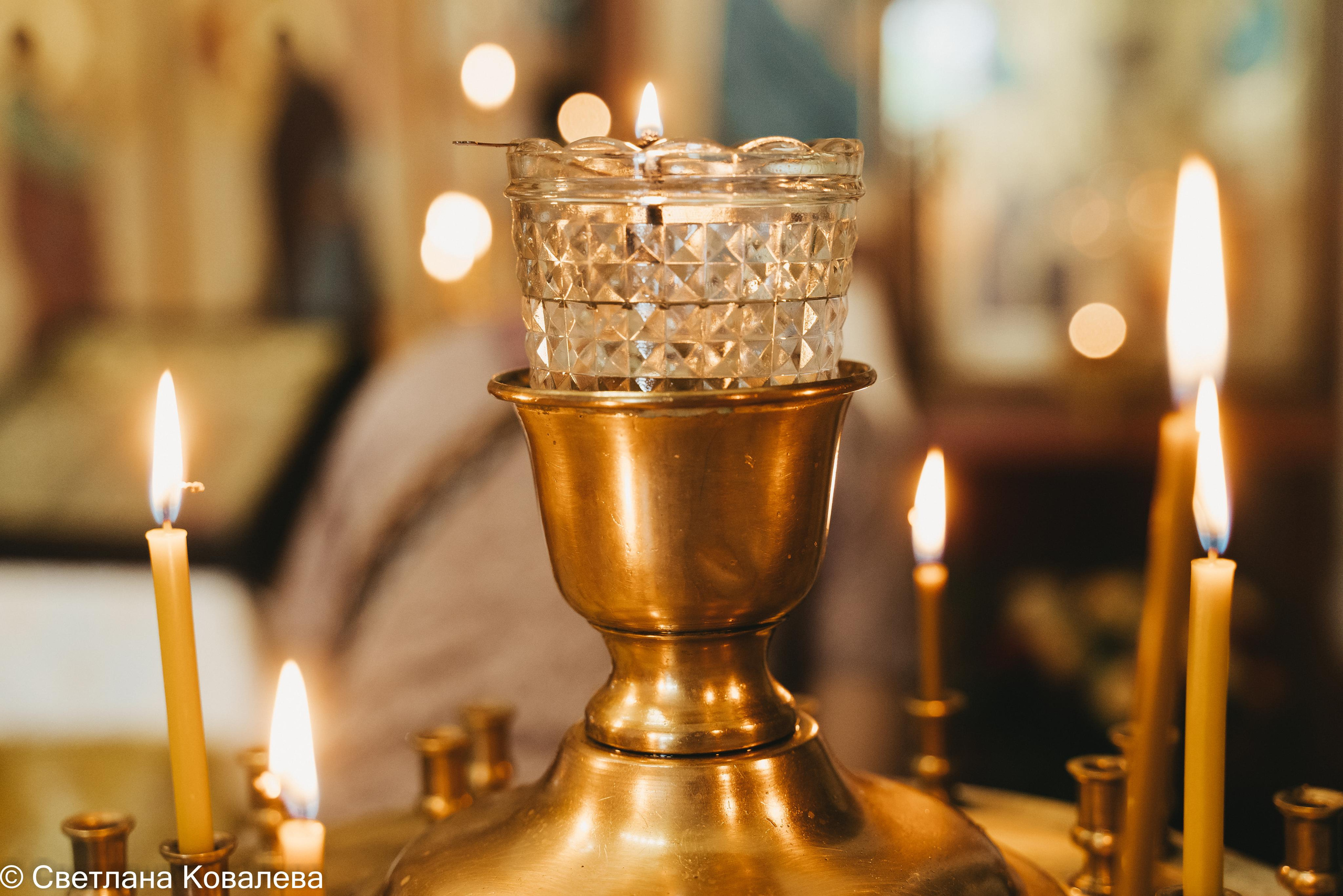 В храмах. Питерский фотограф Светлана Ковалева