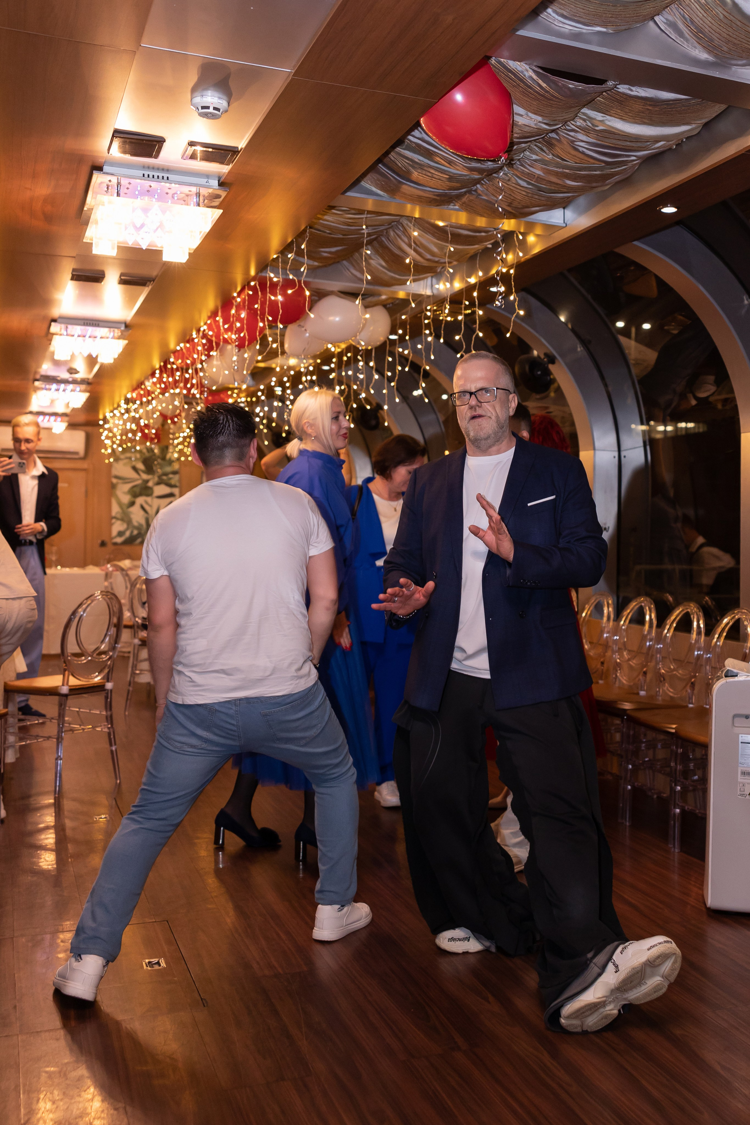 Ксения и Чаатай (теплоход). Сказочный фотограф для Вас и Вашей семьи