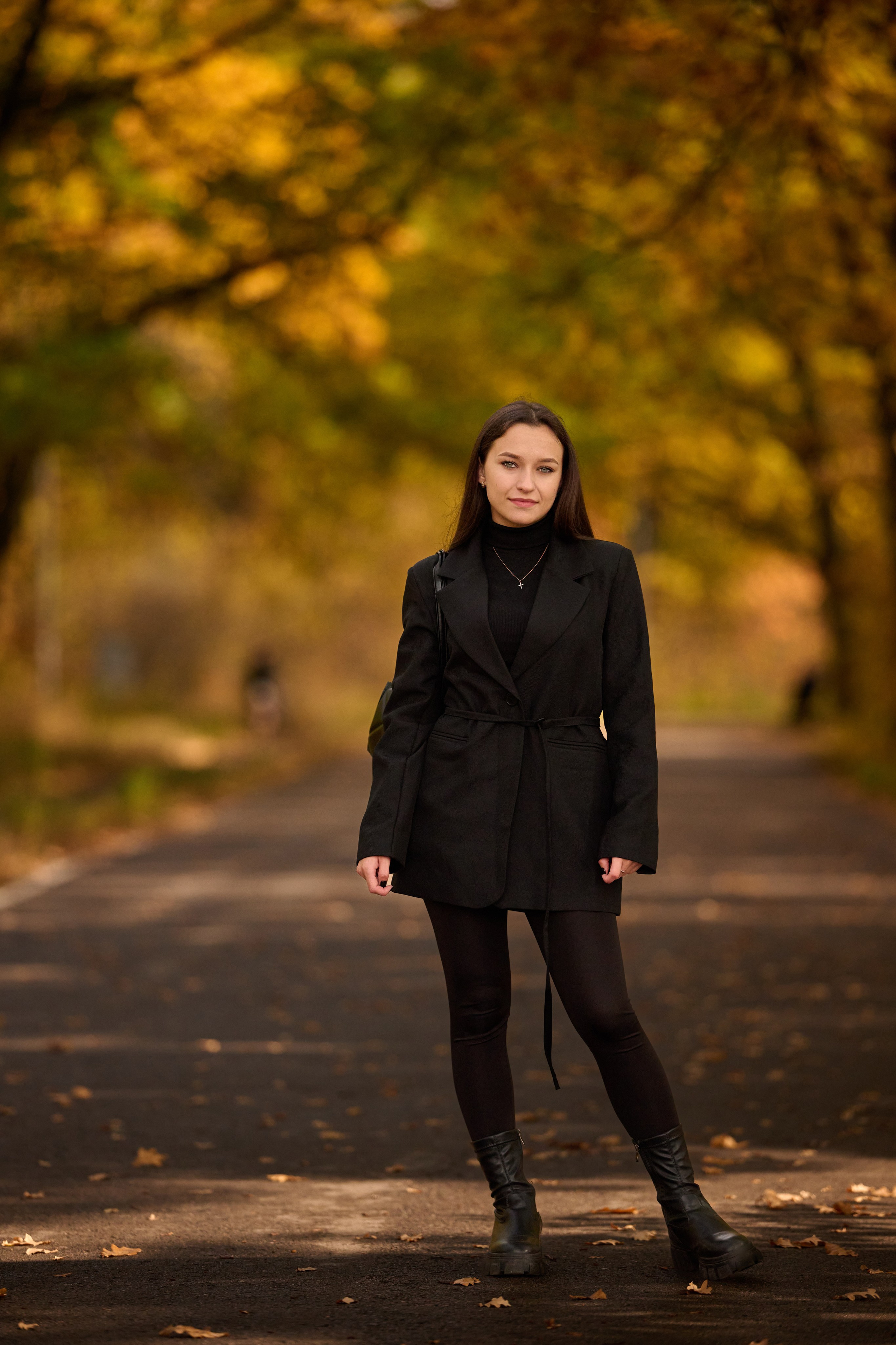 Фотосессия Елизаветы в осенних красках Старого Оскола. Профессиональный фотограф Старый Оскол, Губкин — свадьба, венчание, крещение, юбилей и день рождения