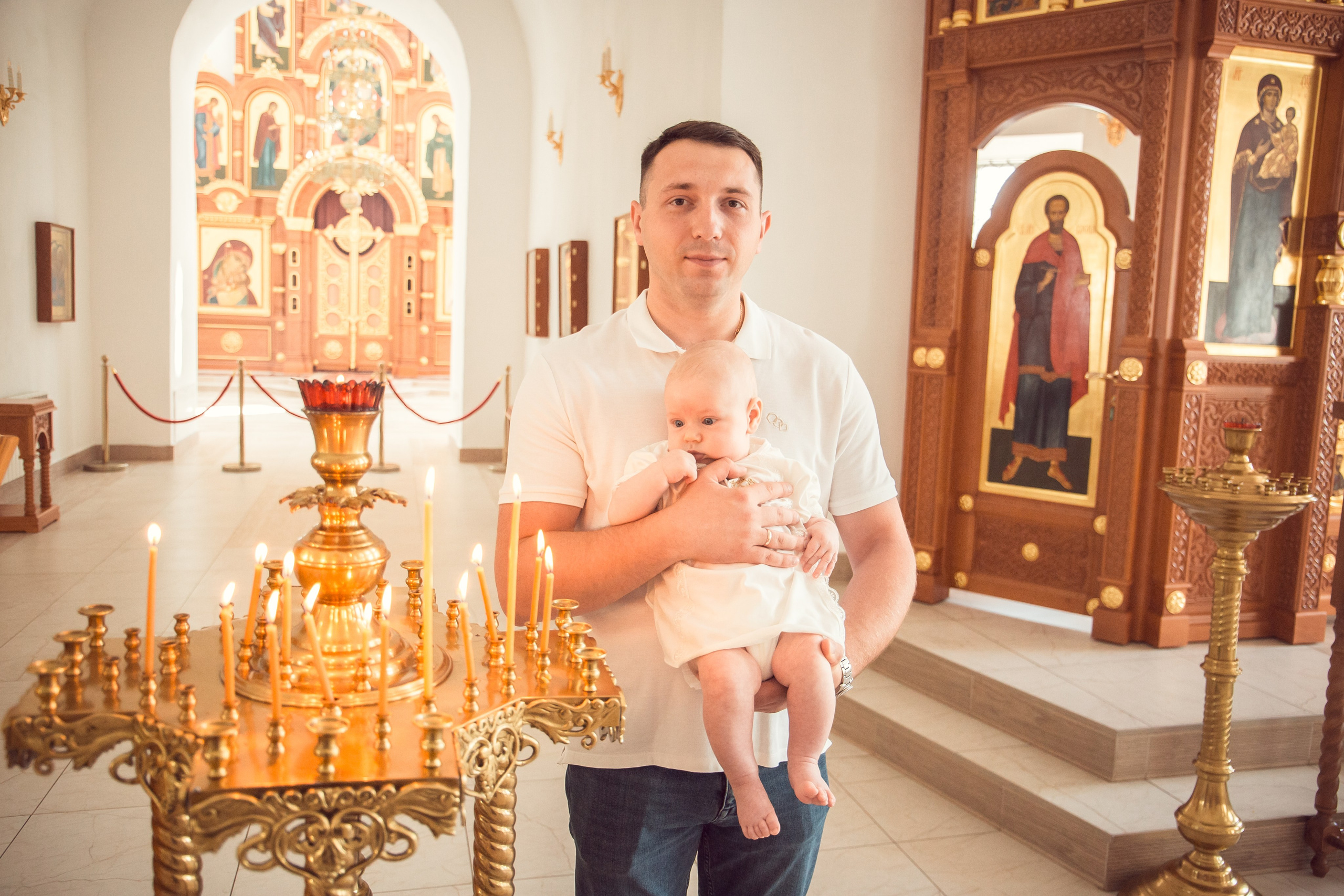 Крещение Ильи в Храме Святых Бессребреников и чудотворцев Космы и Дамиана в Калуге