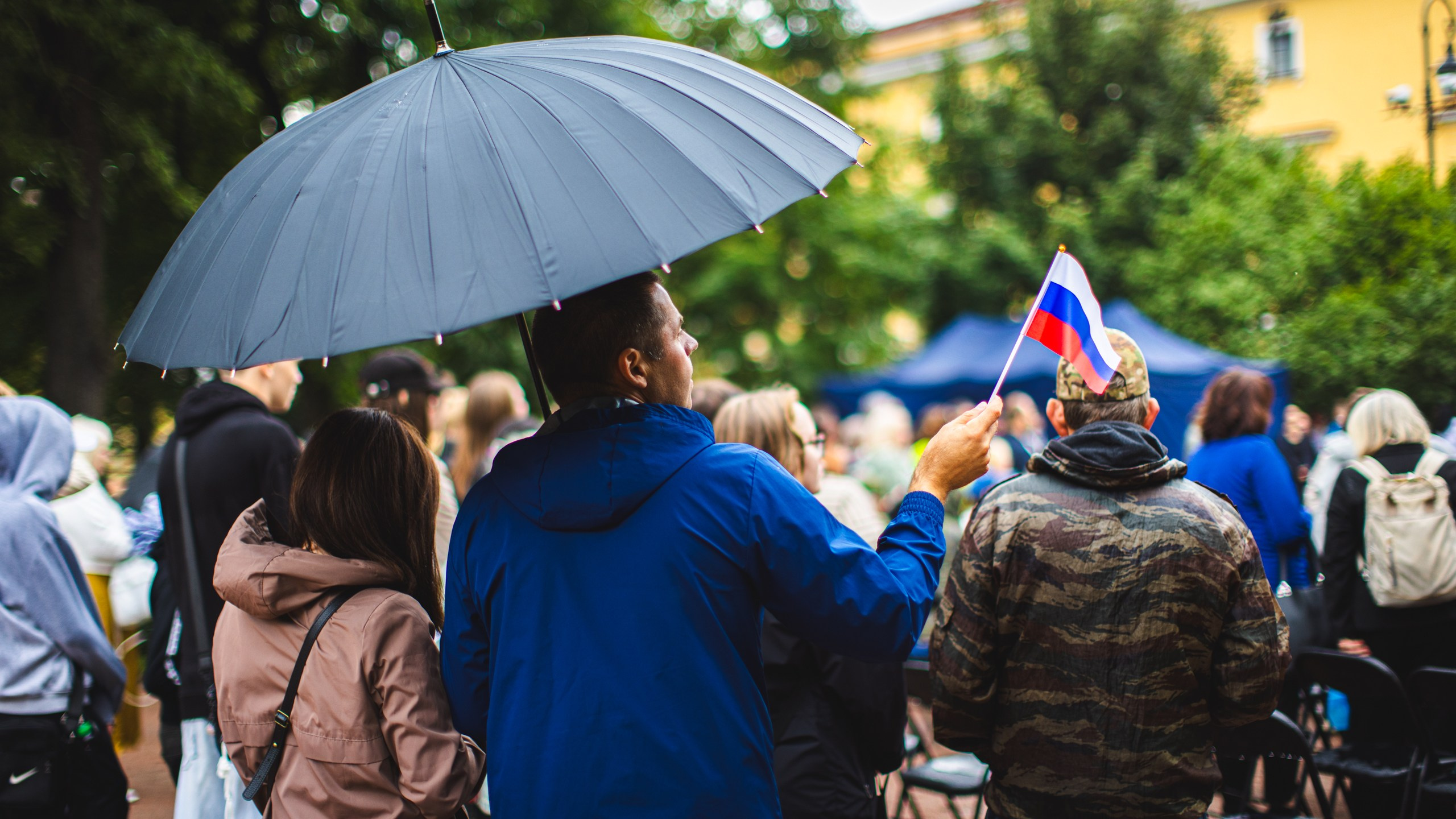 Репортаж с Дня Флага в СПб. Фотограф Елизавета Чечевица | Петербург