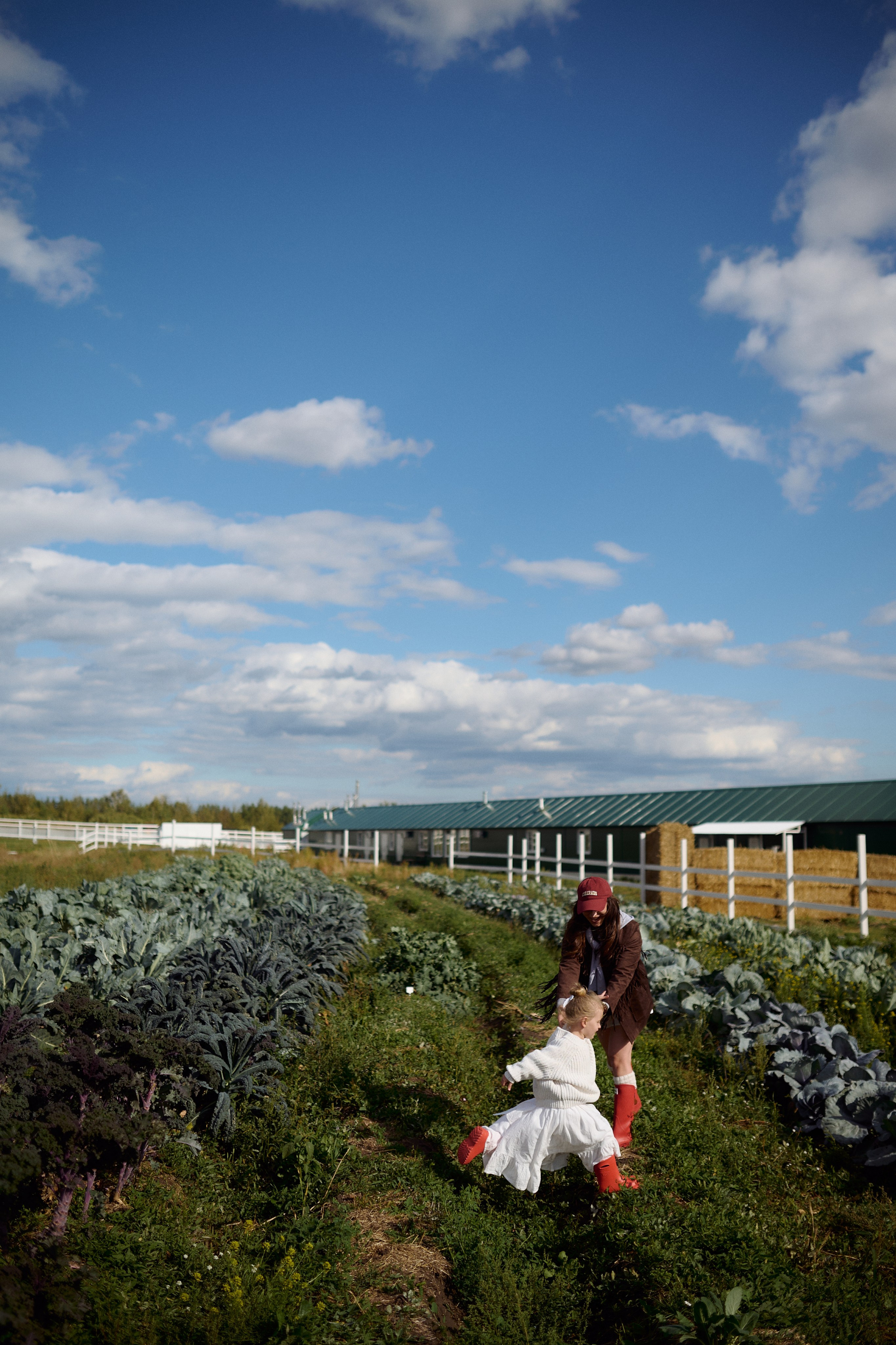 Кристина и Ариша на ферме. Семейный и свадебный lifestyle-фотограф в Москве Мария Петрова