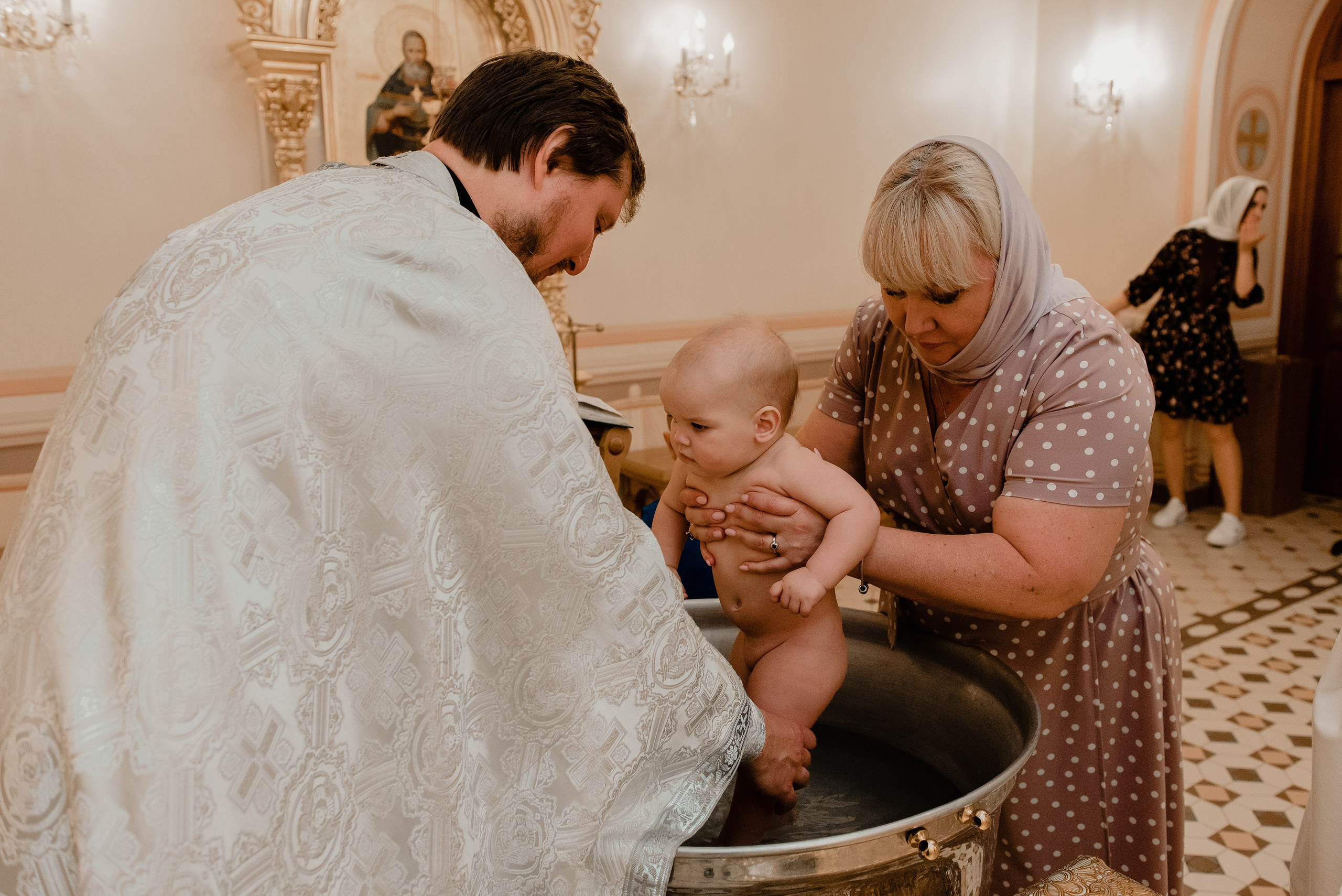 Церковь Иоанна Кронштадтского крестины фотосессия. Фотограф Рязань. Дарья Дмитриева