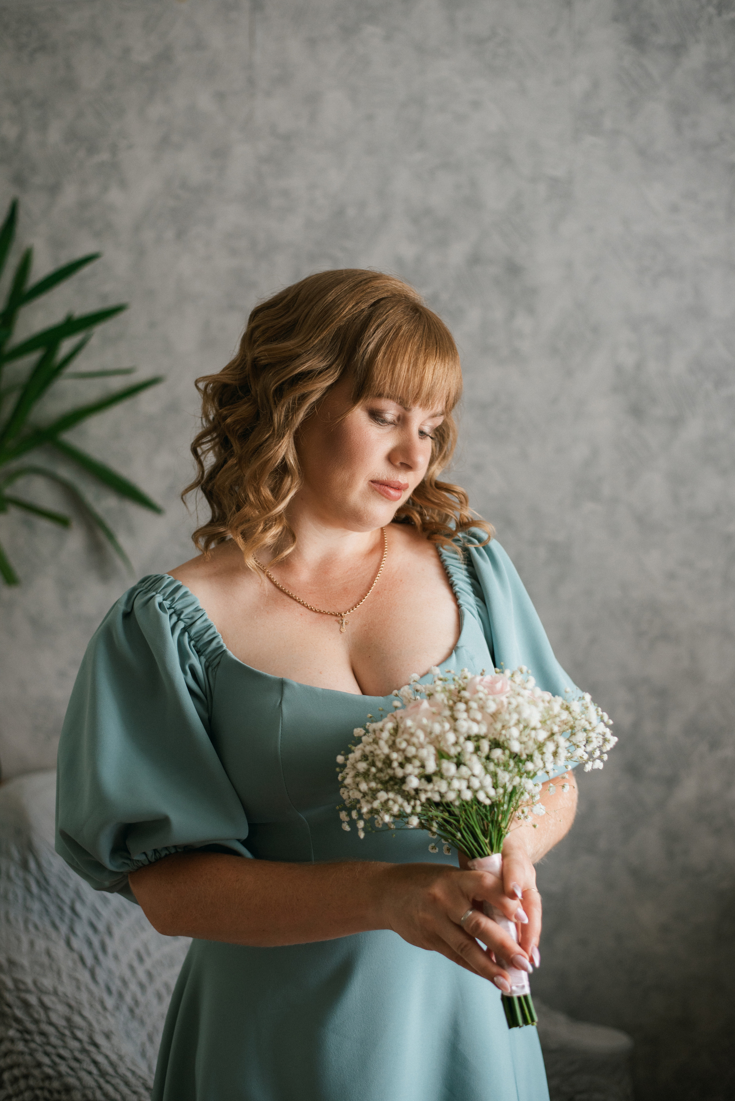 Свадебная прогулка в Рамони. Свадебный фотограф — фотограф на свадьбу в Воронеже — Свадебное фото