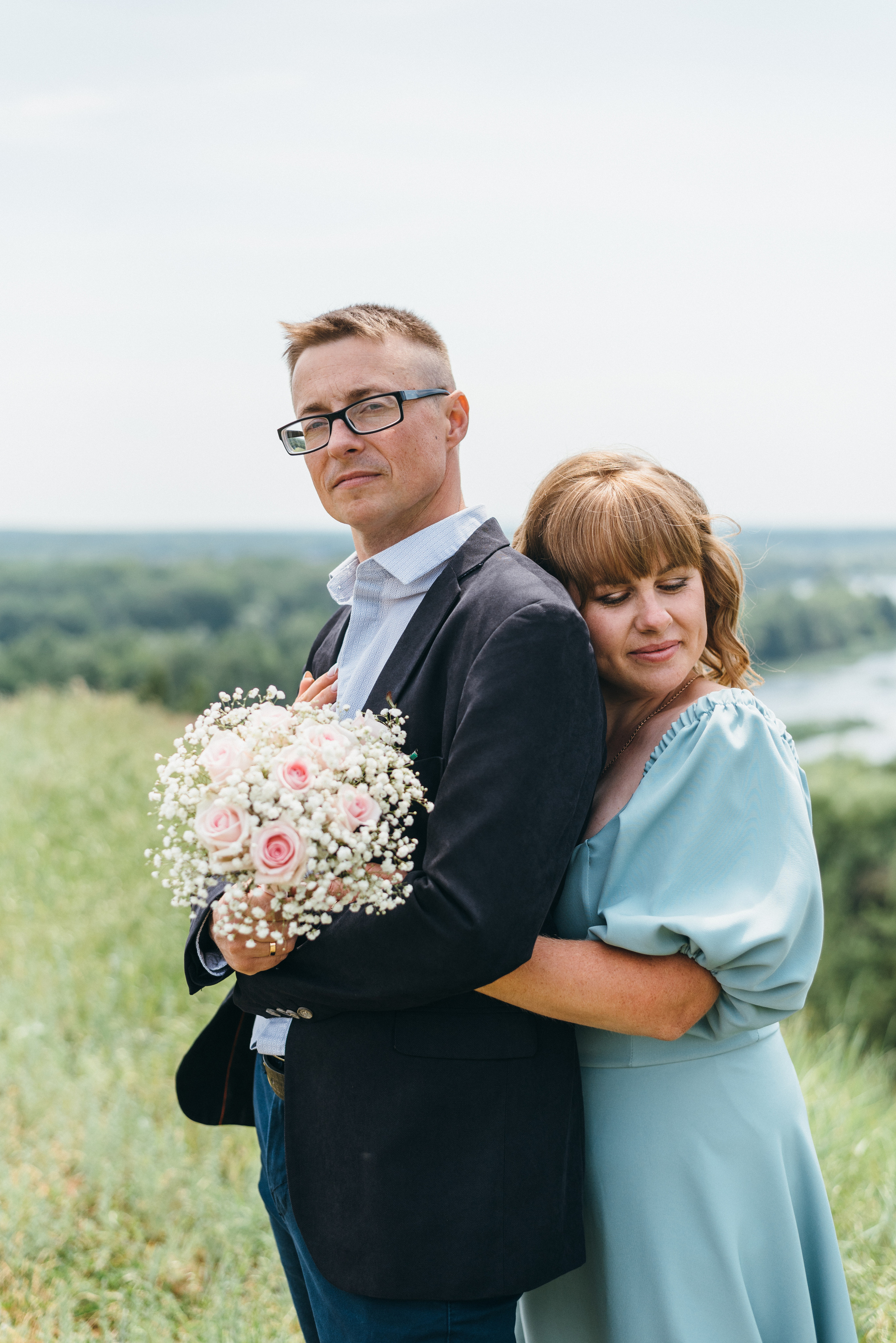 Свадебная прогулка в Рамони. Свадебный фотограф — фотограф на свадьбу в Воронеже — Свадебное фото