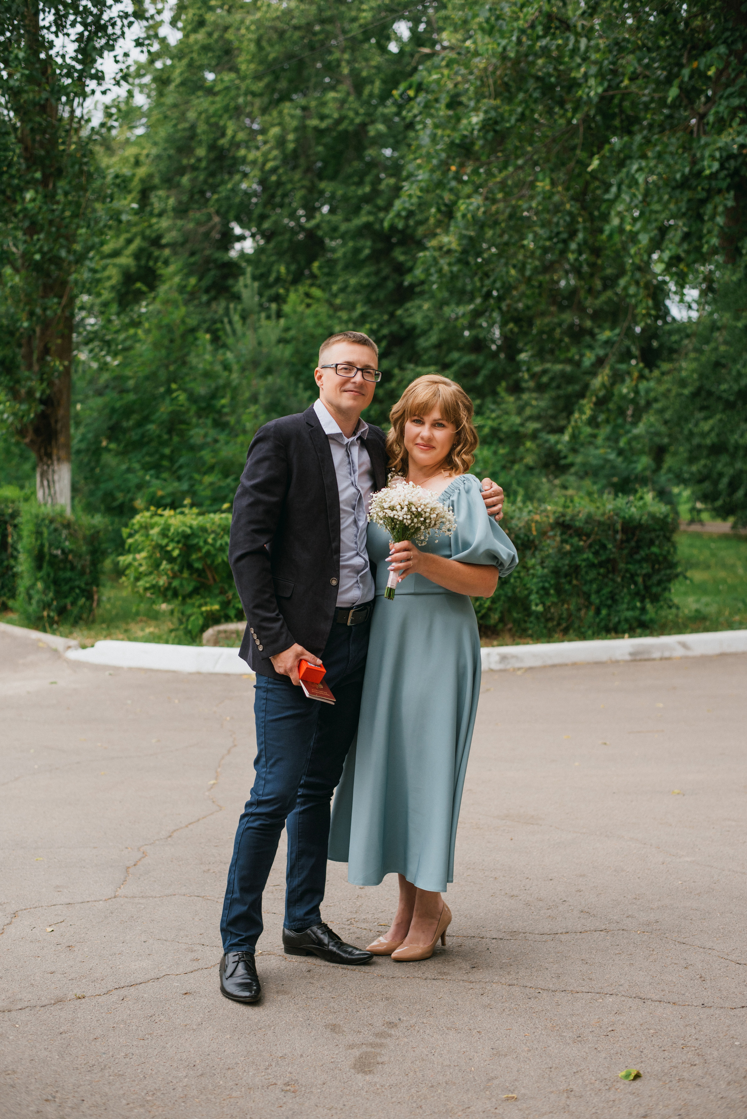 Свадебная прогулка в Рамони. Свадебный фотограф — фотограф на свадьбу в Воронеже — Свадебное фото