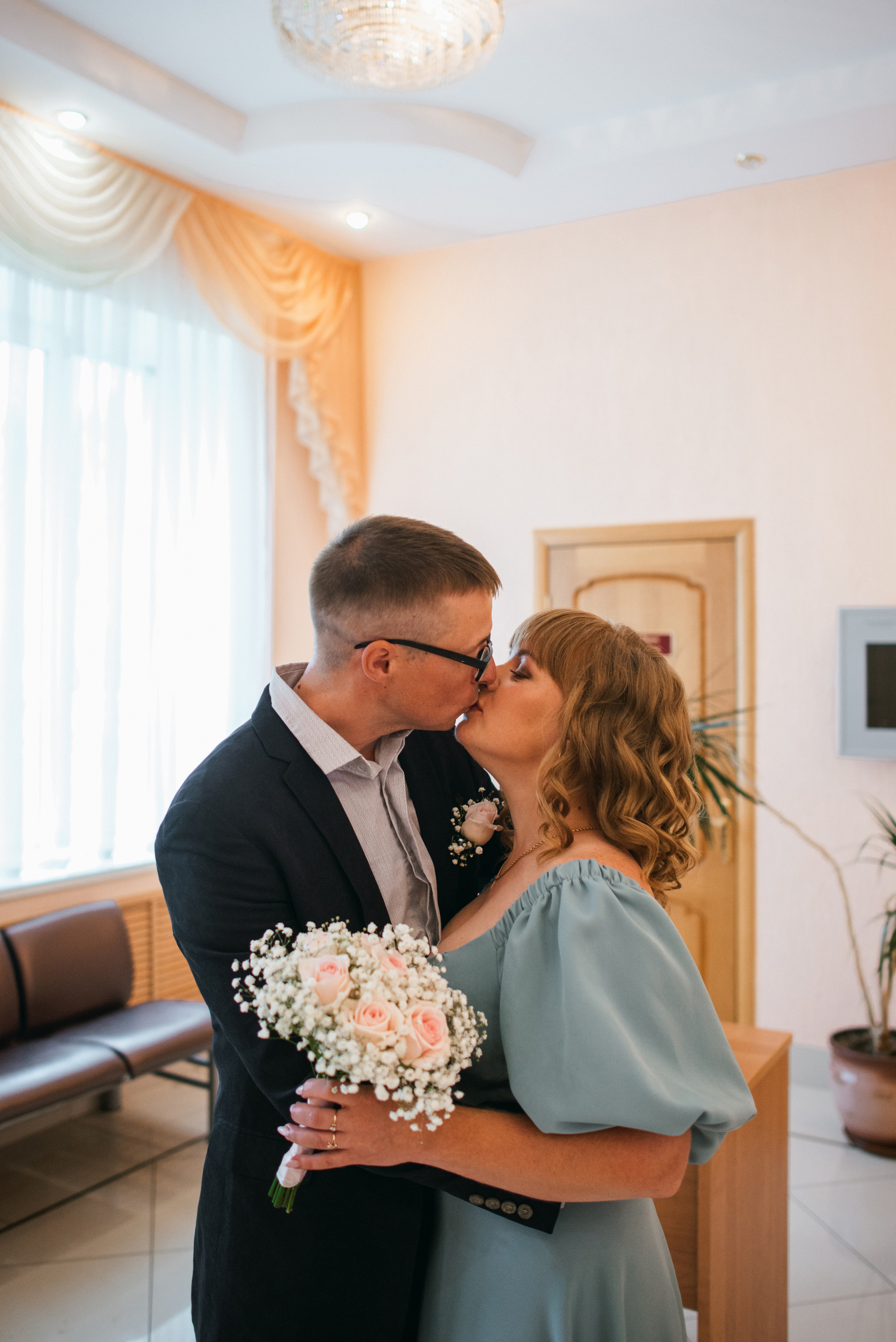 Свадебная прогулка Игоря и Татьяны. Свадебный фотограф — фотограф на свадьбу в Воронеже — Свадебное фото