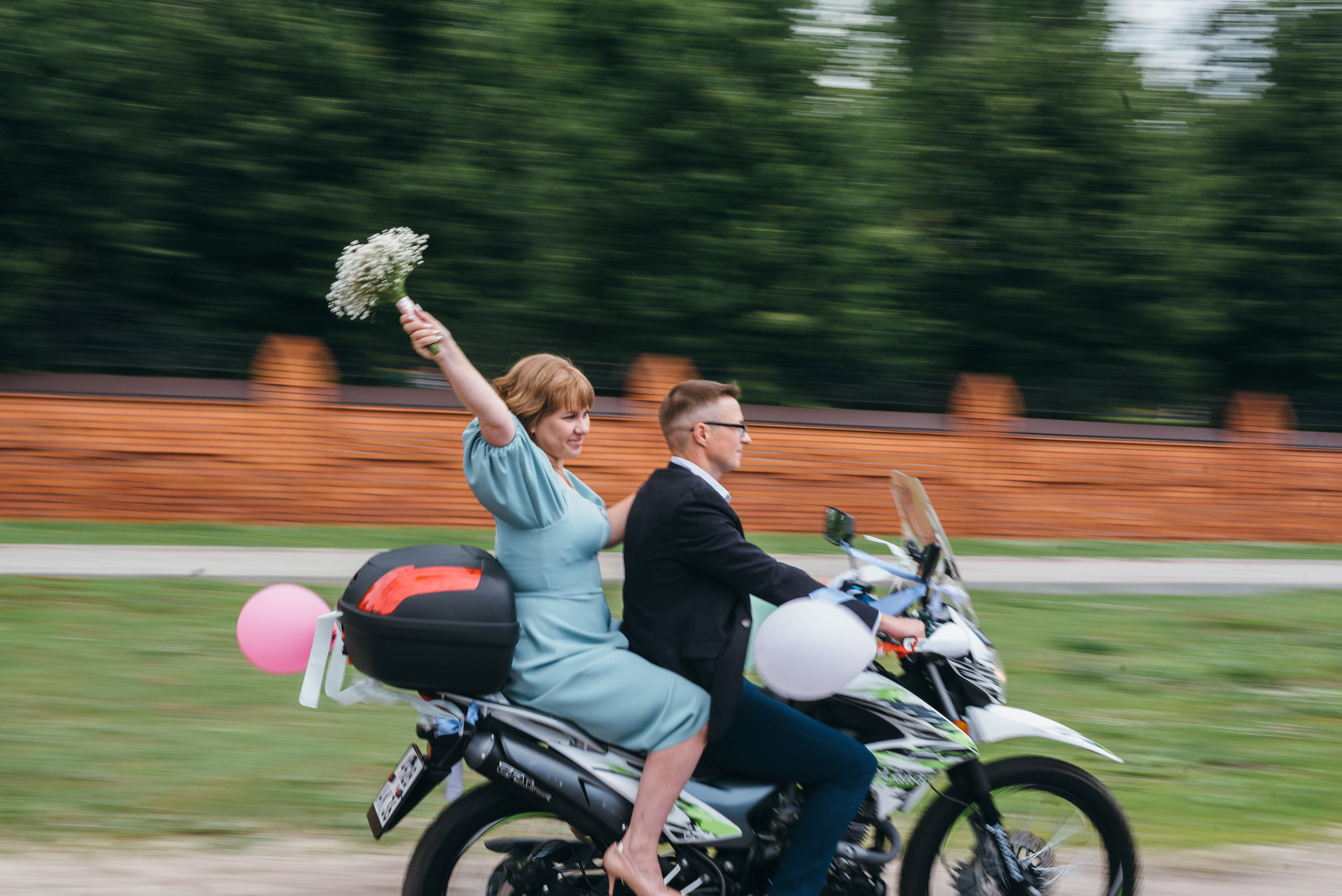 Свадебная прогулка Игоря и Татьяны. Свадебный фотограф — фотограф на свадьбу в Воронеже — Свадебное фото