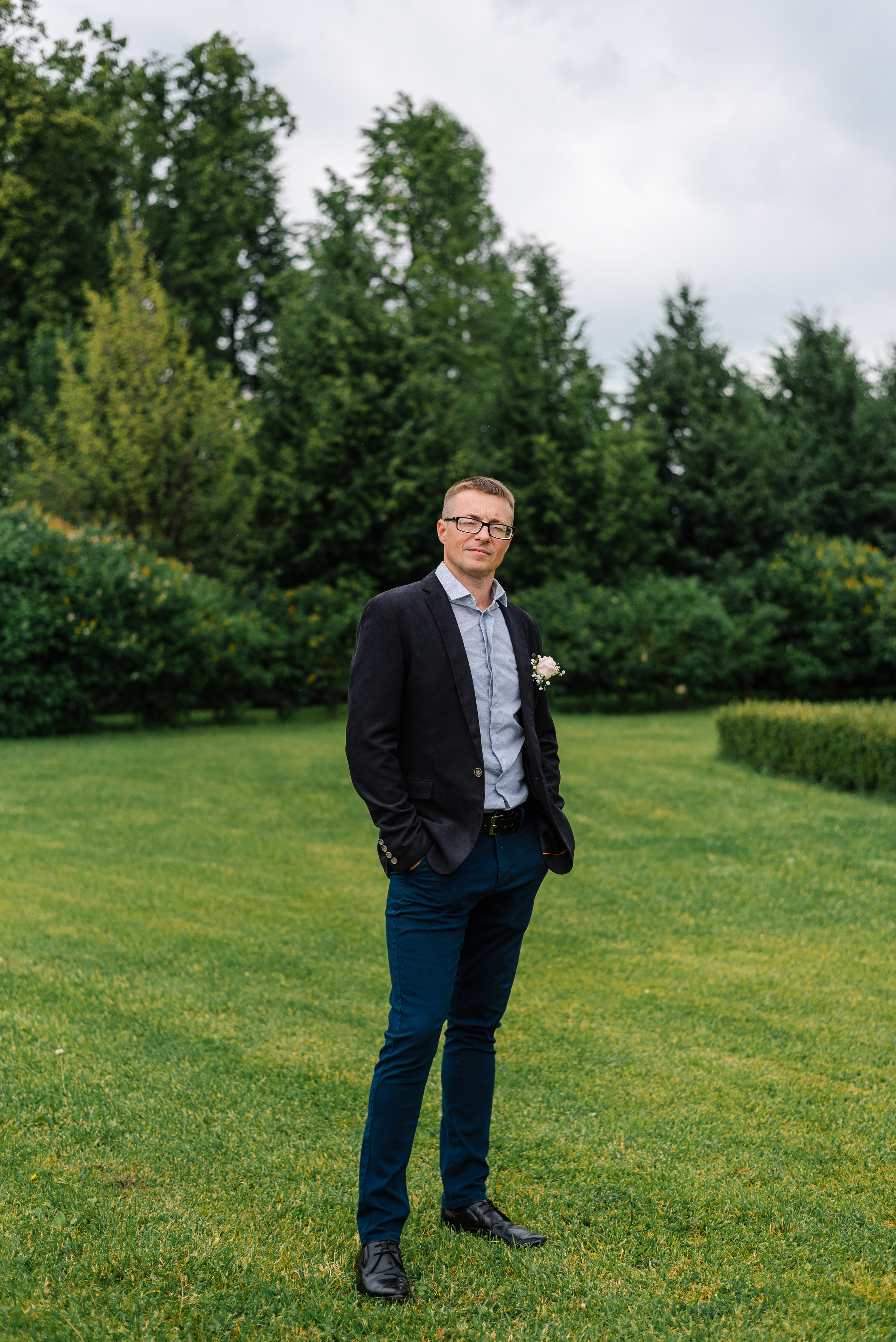 Свадебная прогулка в Рамони. Свадебный фотограф — фотограф на свадьбу в Воронеже — Свадебное фото