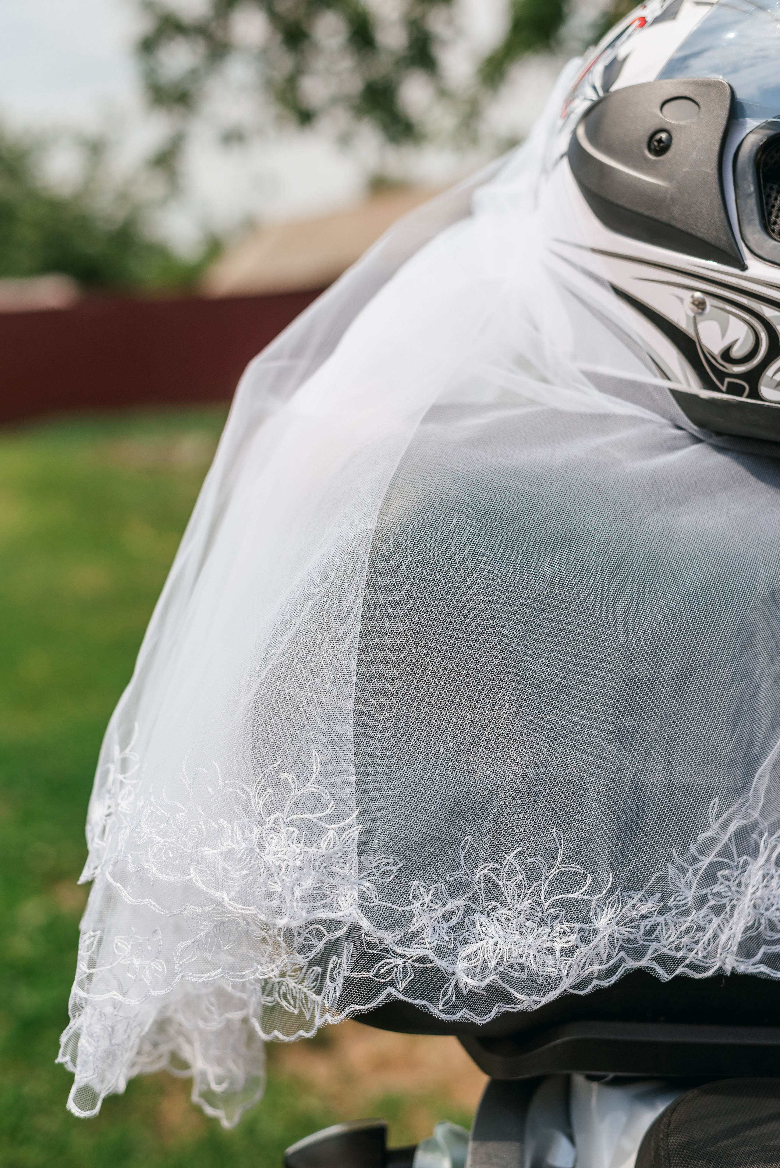 Свадебная прогулка в Рамони. Свадебный фотограф — фотограф на свадьбу в Воронеже — Свадебное фото