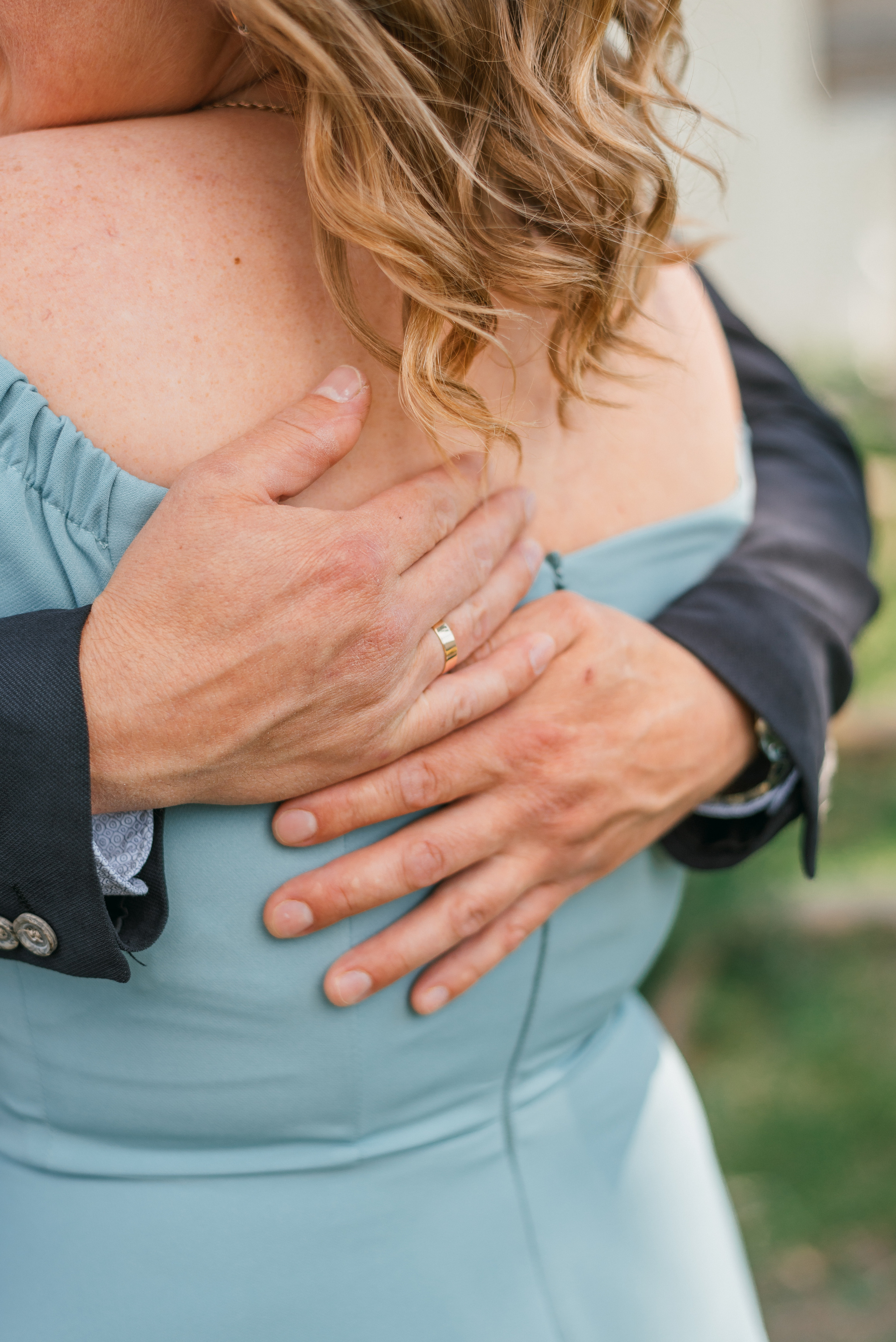 Свадебная прогулка в Рамони. Свадебный фотограф — фотограф на свадьбу в Воронеже — Свадебное фото
