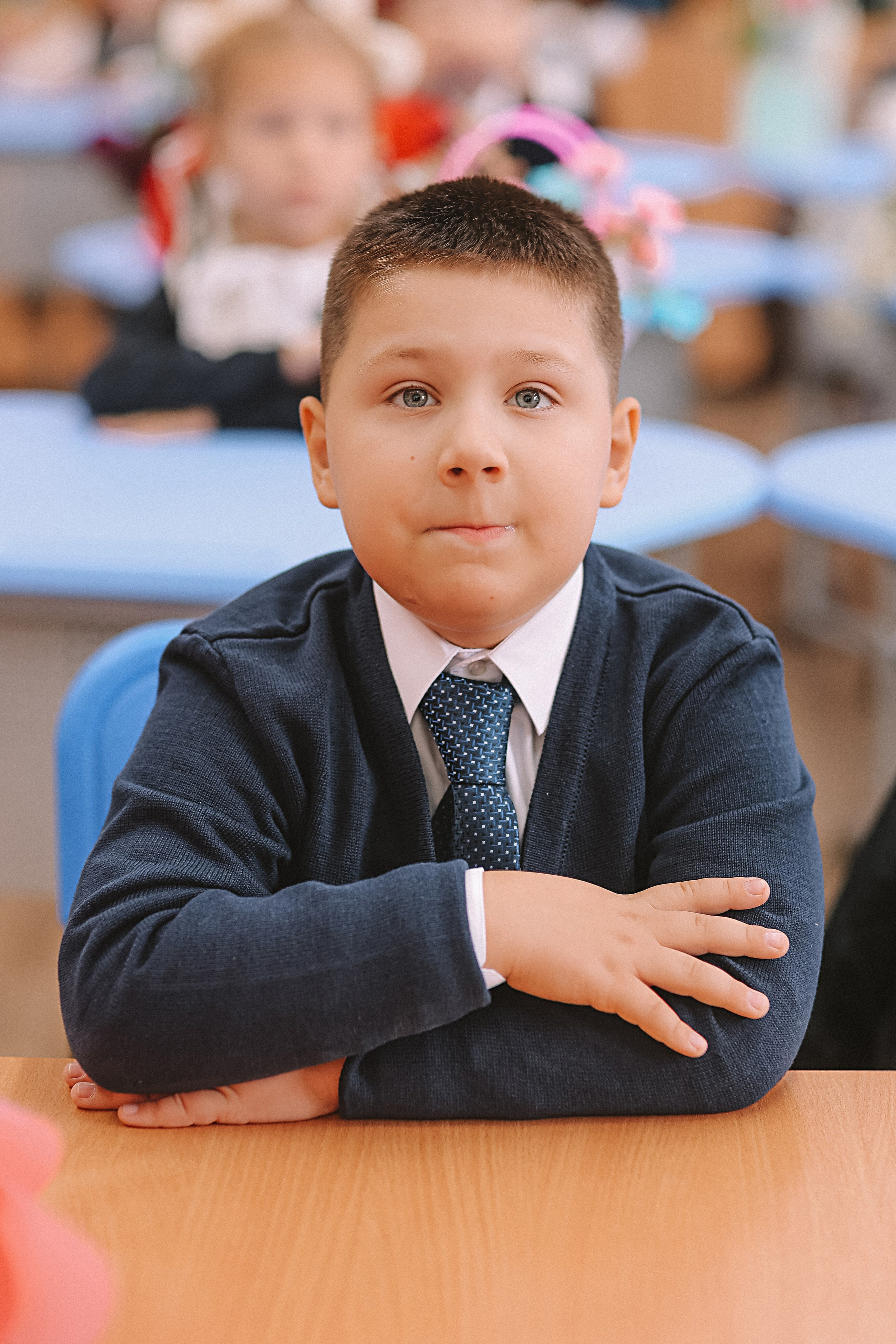 1 сентября линейка+кл час+портреты. Семейный фотограф Тюмень, фотограф на роды Салмина Мария