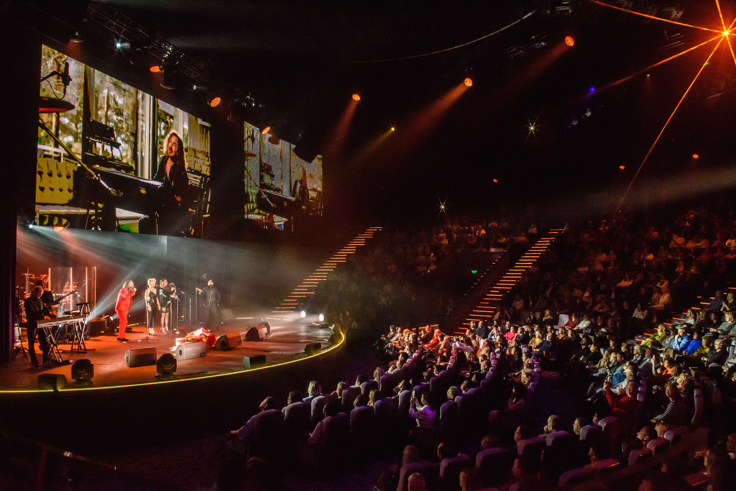Игорь Николаев — «Имена на все времена», Вегас Сити Холл. Бренд-фотограф для экспертов и блогеров в Москве Влада Горбовская