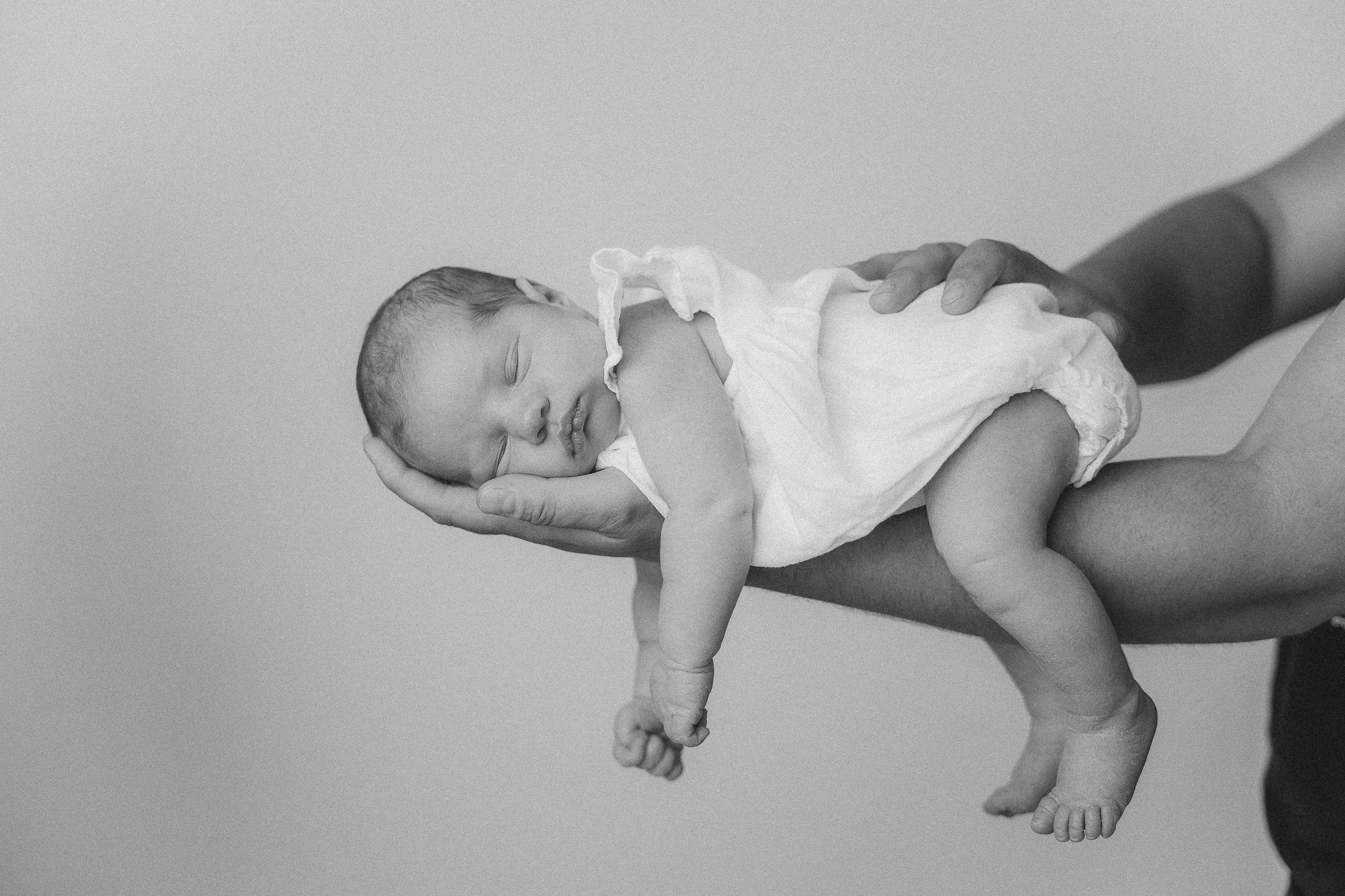 Новорожденные (5-14 дней). Фотограф новорождённых Ярославль. Детский и семейный фотограф Анна Салова