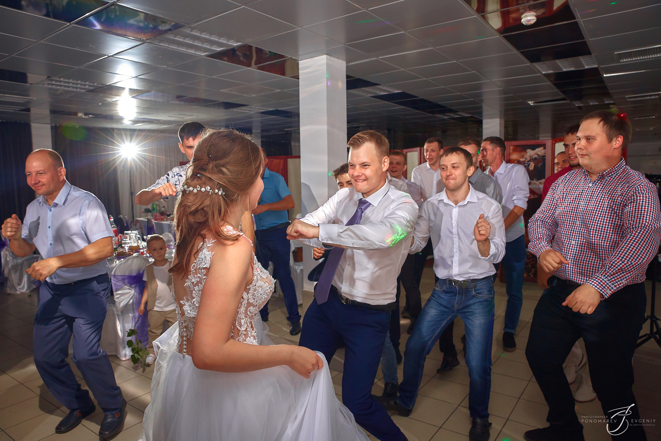 фотограф на свадьбу в кафе