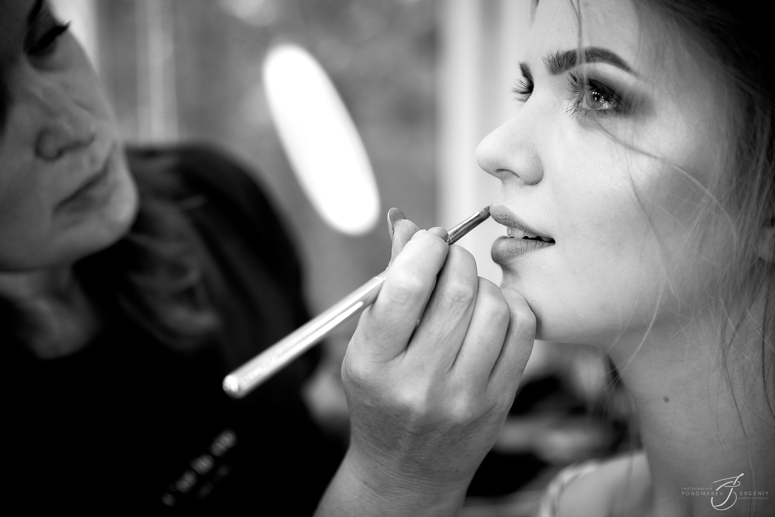 Невеста у визажиста