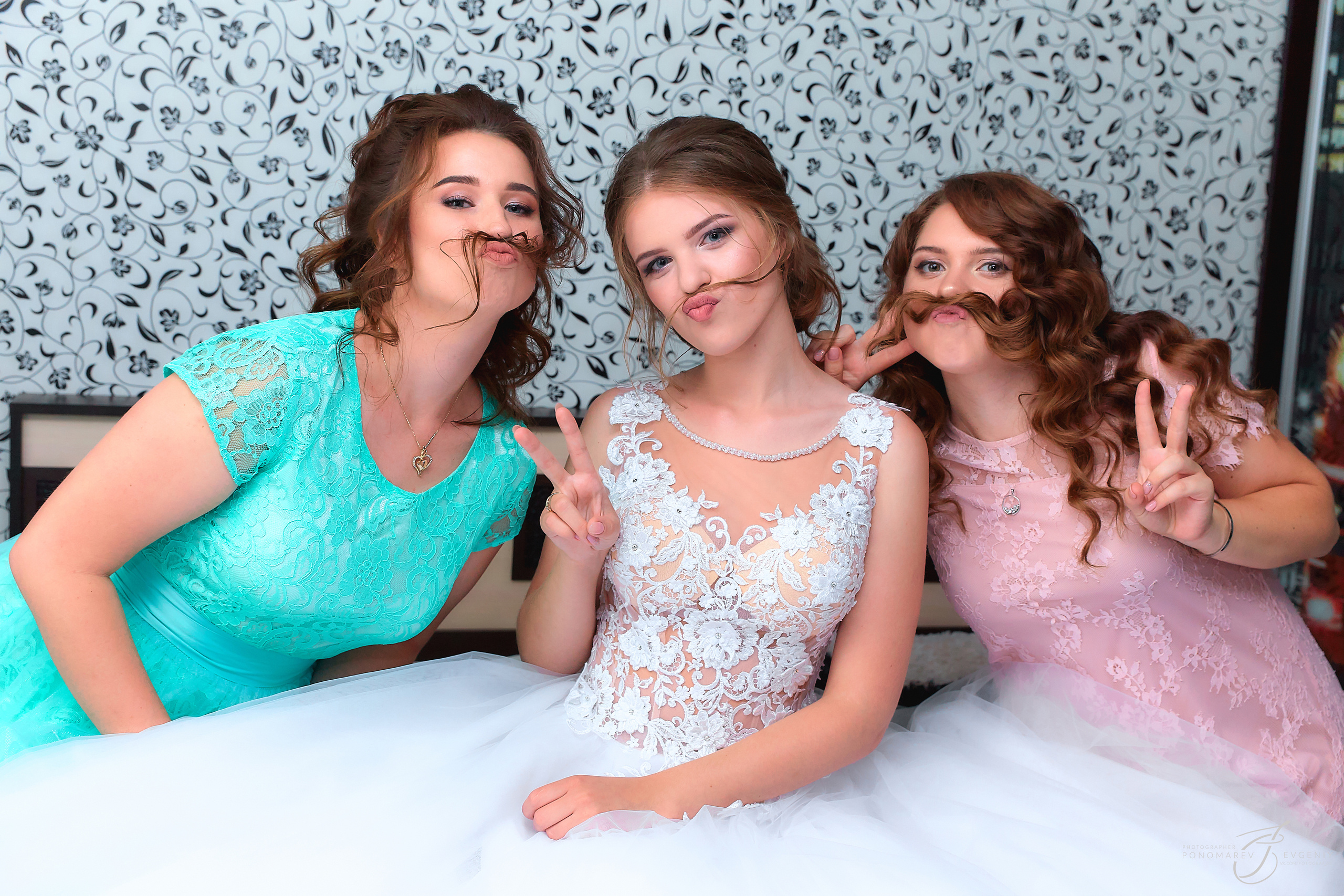 Подружки невесты Жига