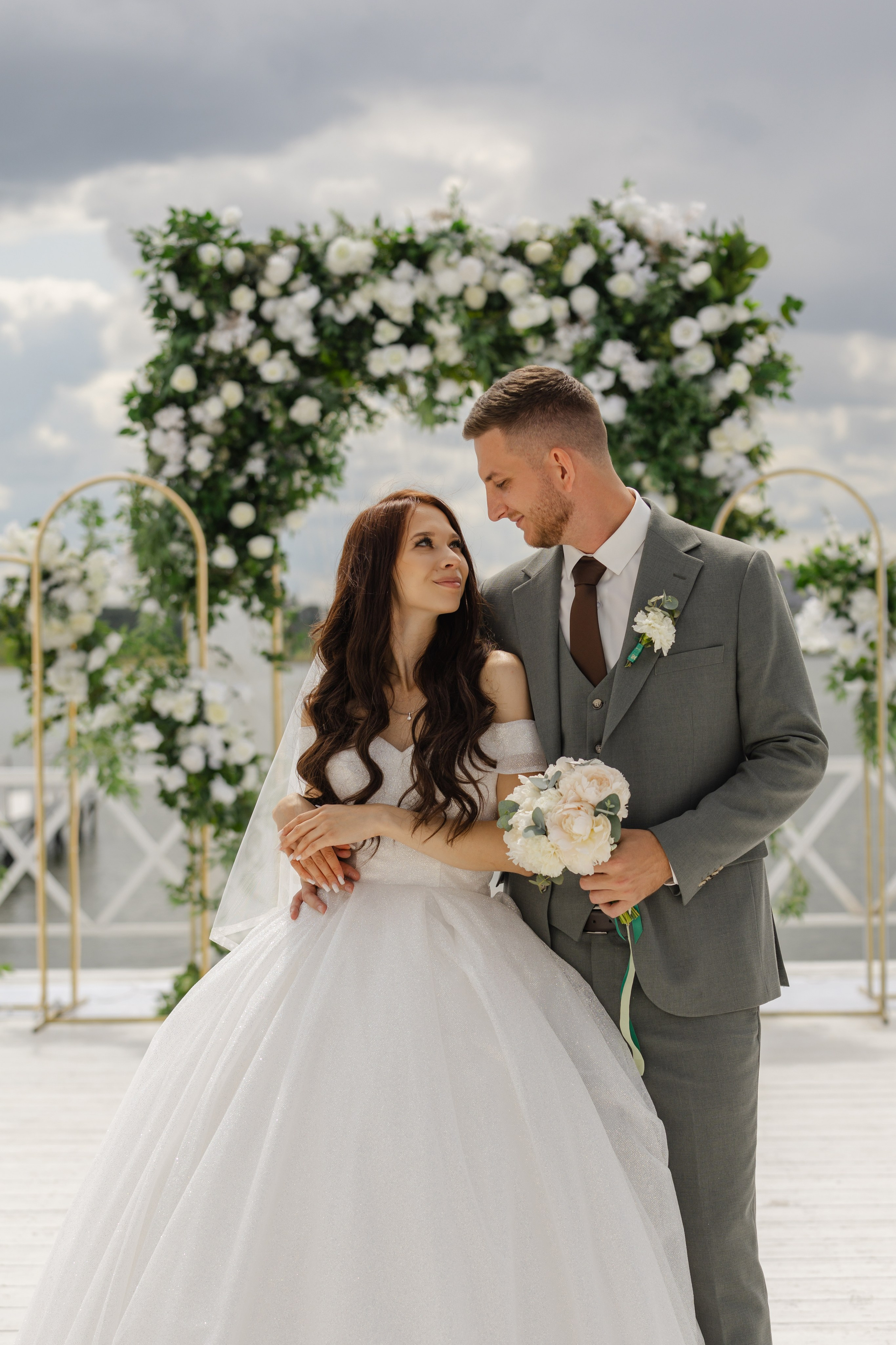 Саша и Алина. Главная