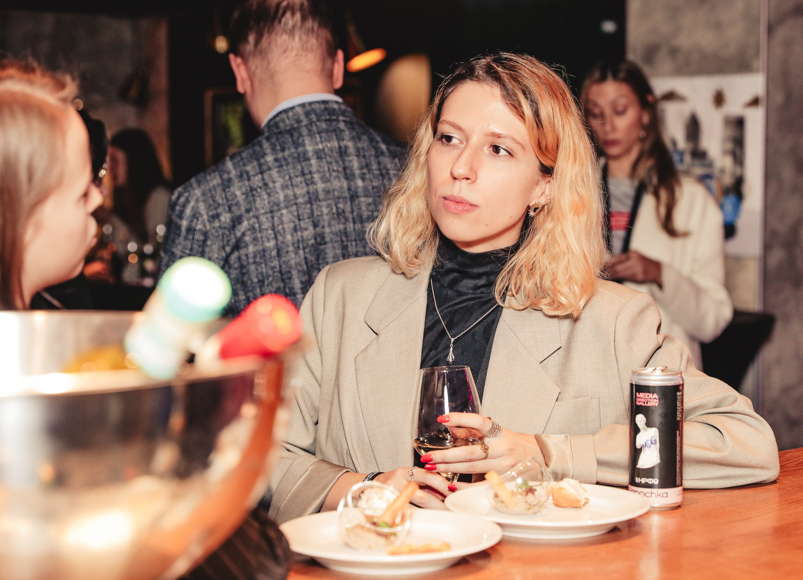 Дегустация от SimpleWine. Фотографии Media Direction Group