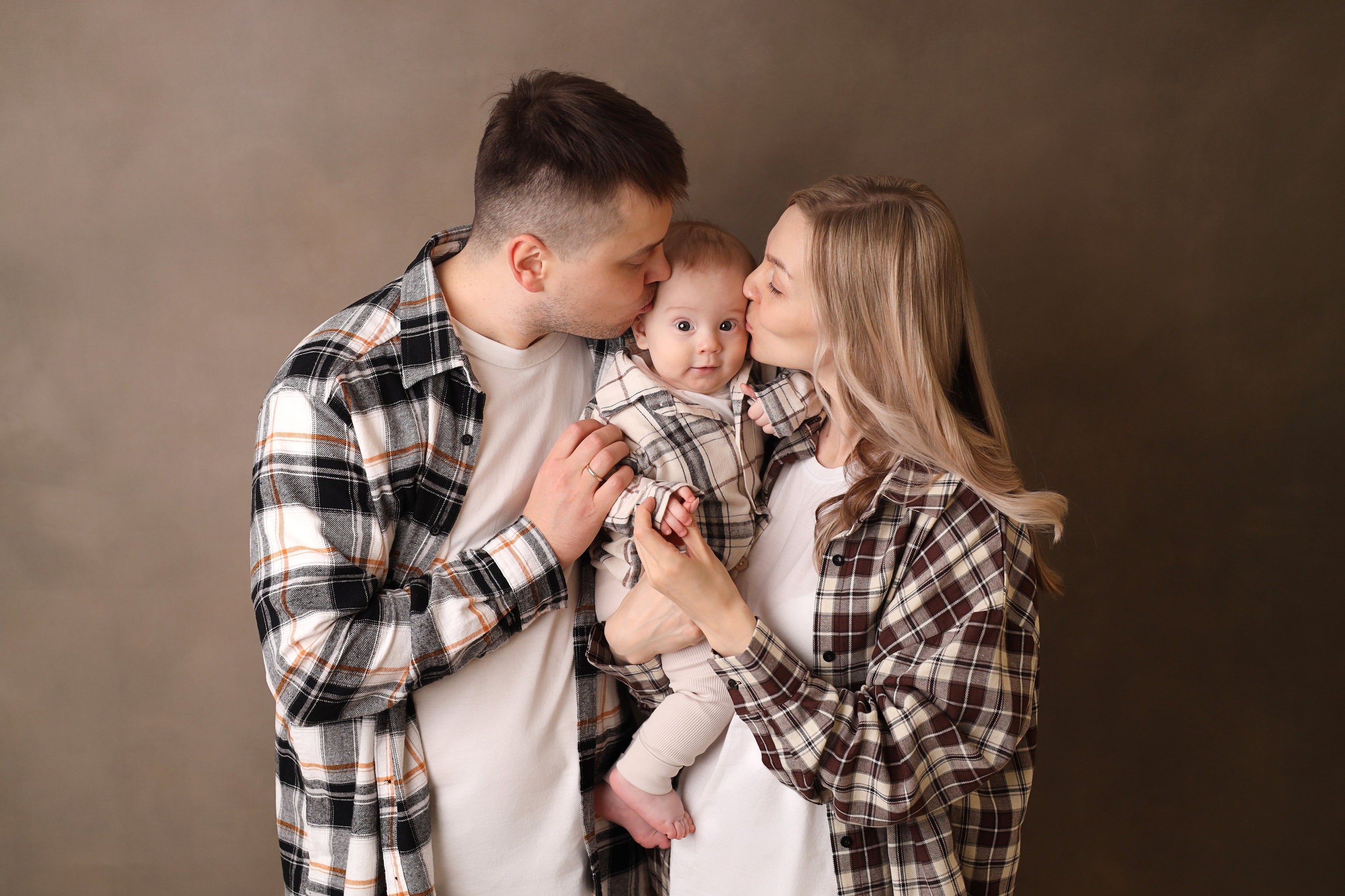 Фотосъемка малыша в 6 месяцев в Москве. Фотограф новорожденных Москва. Ньюборн фотограф Москва