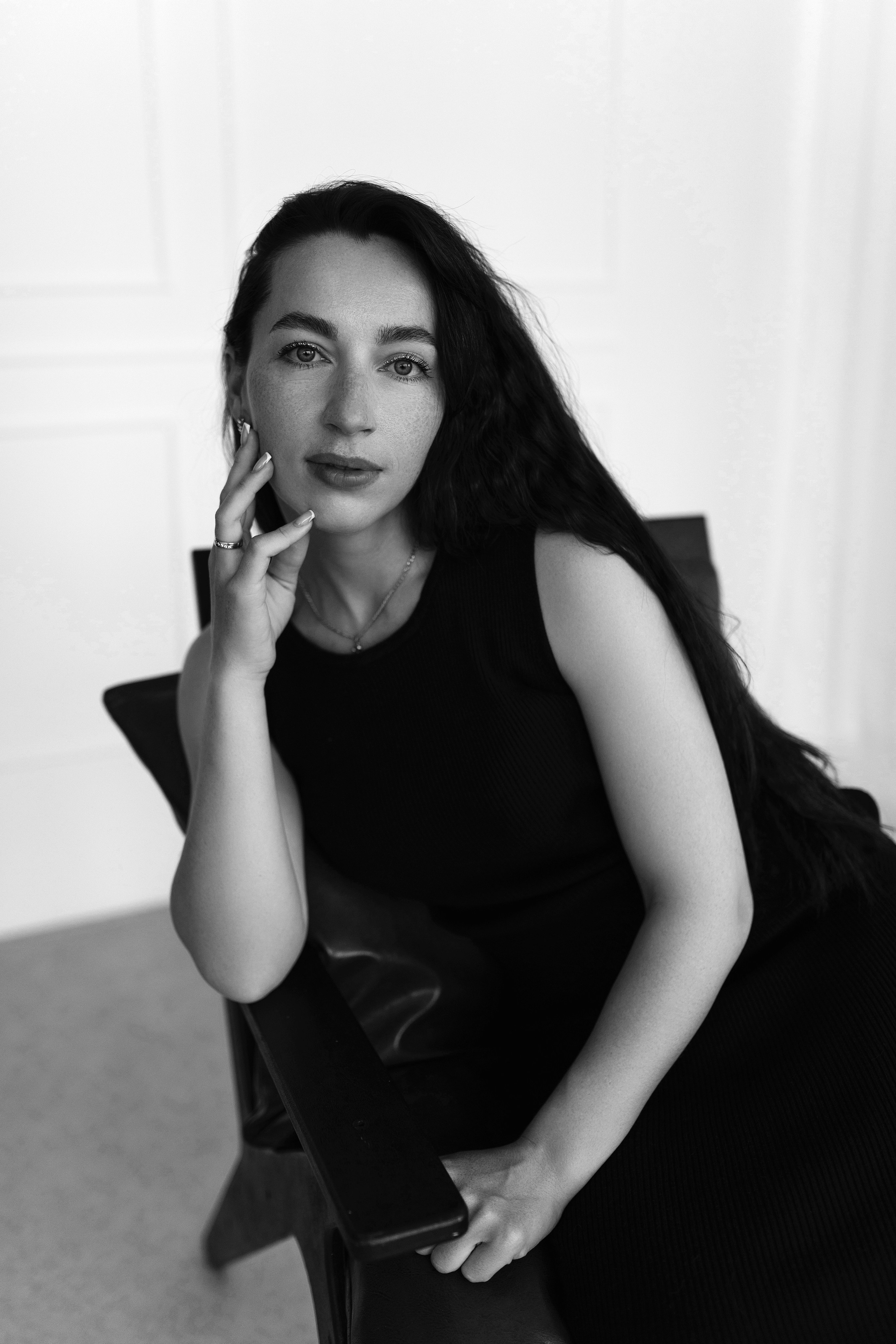 | ПОКОЛЕНИЯ |. Ирина — портретный фотограф в Севастополе