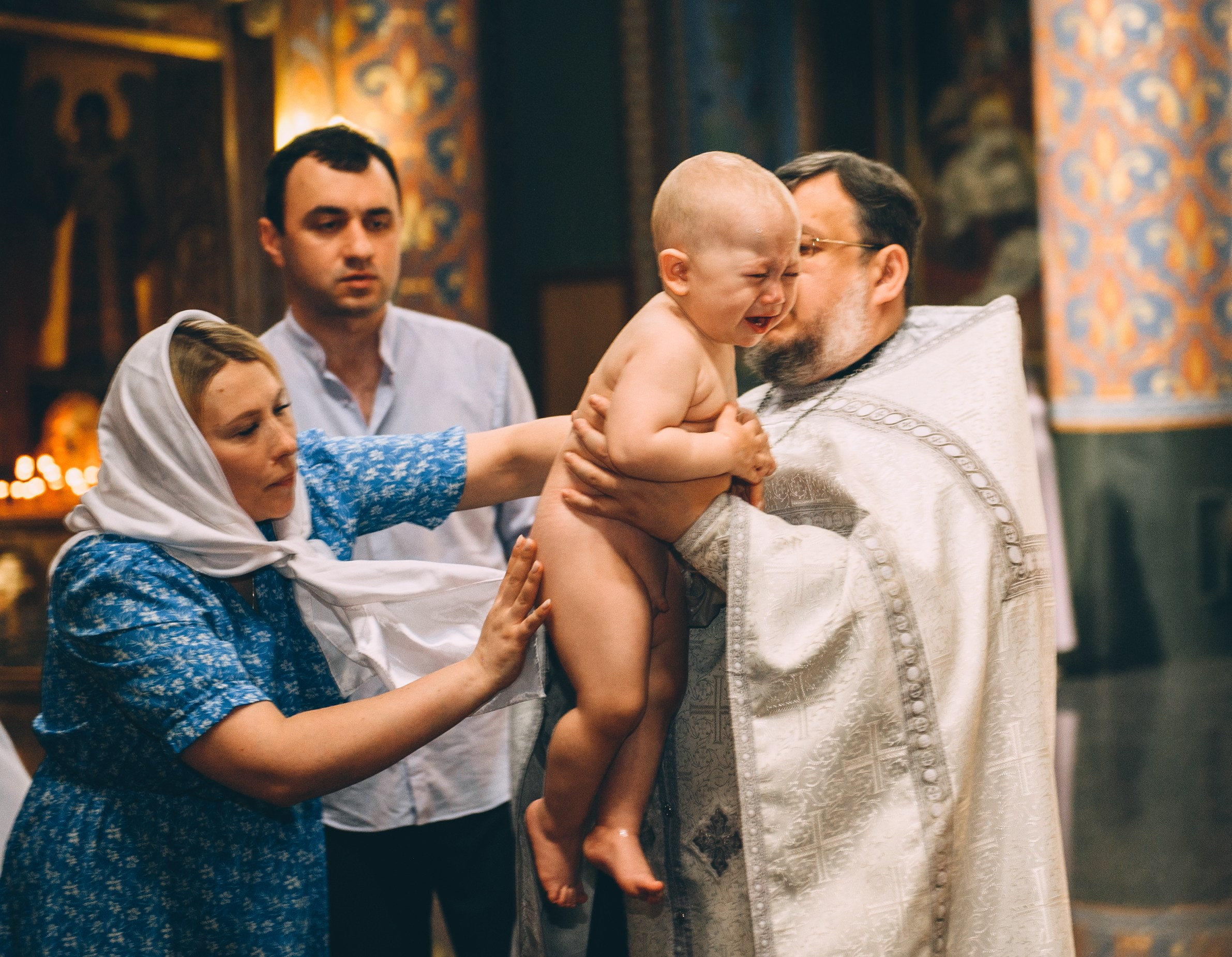 Крещение в храме Нерукотворного Образа Христа Спасителя. Свадебный и семейный фотограф София Невская