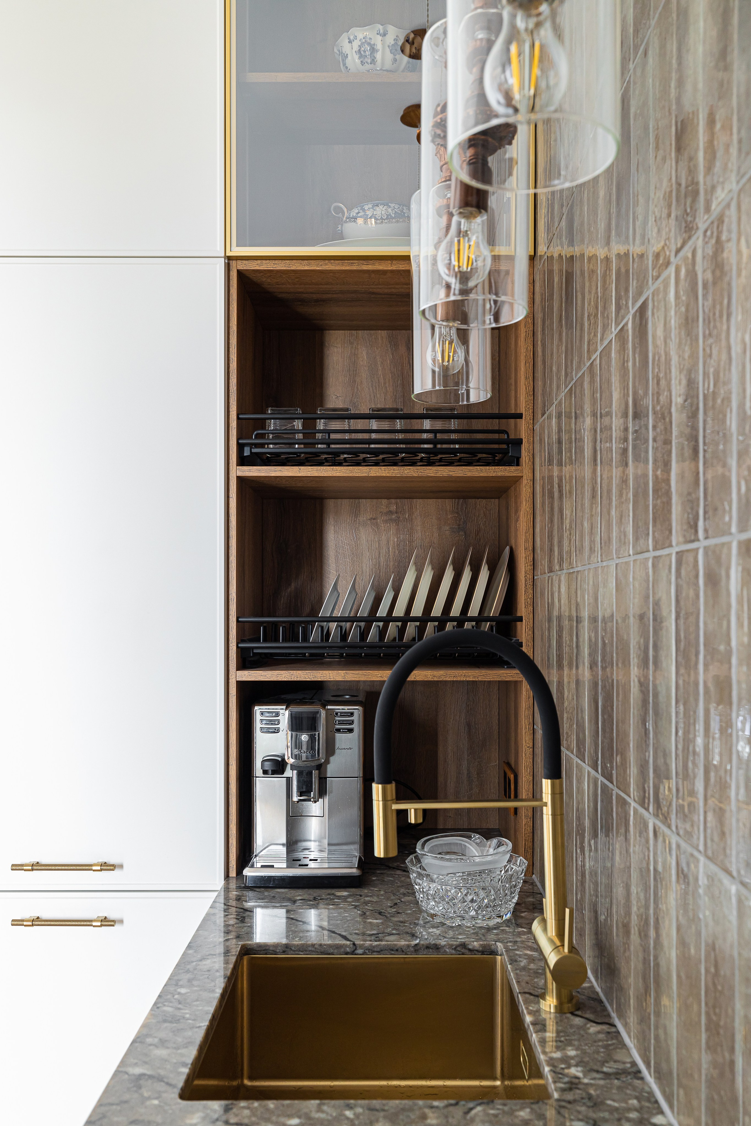 Квартира на Петровском, г. Санкт-Петербург. Дизайнер\стилист Анна Исупова. Иван Благушин. Интерьерный и архитектурный фотограф в Москве и Санкт-Петербурге