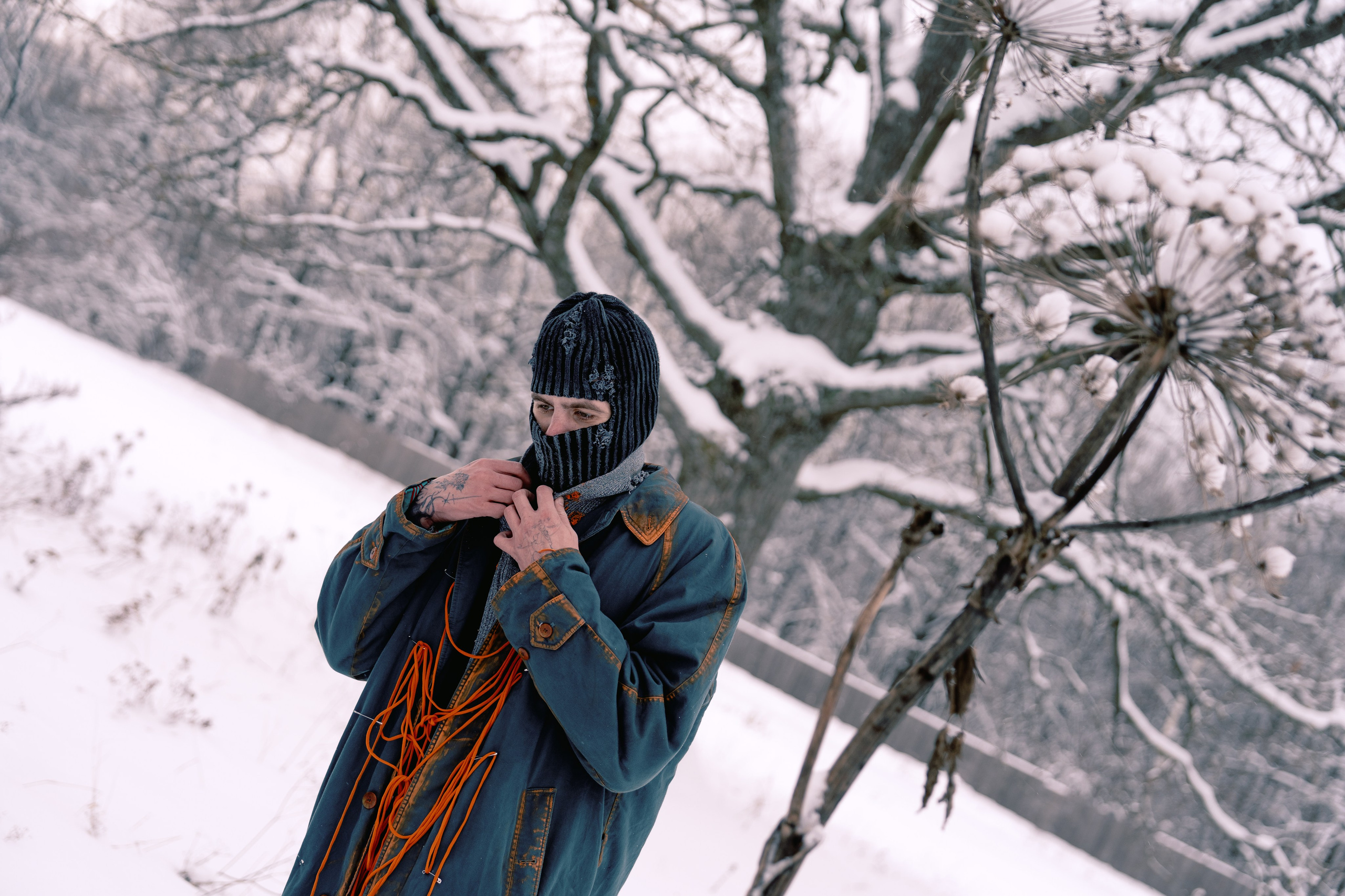 Loweliness. Backstage. @tomrus: Рустам Шагиморданов — фотограф