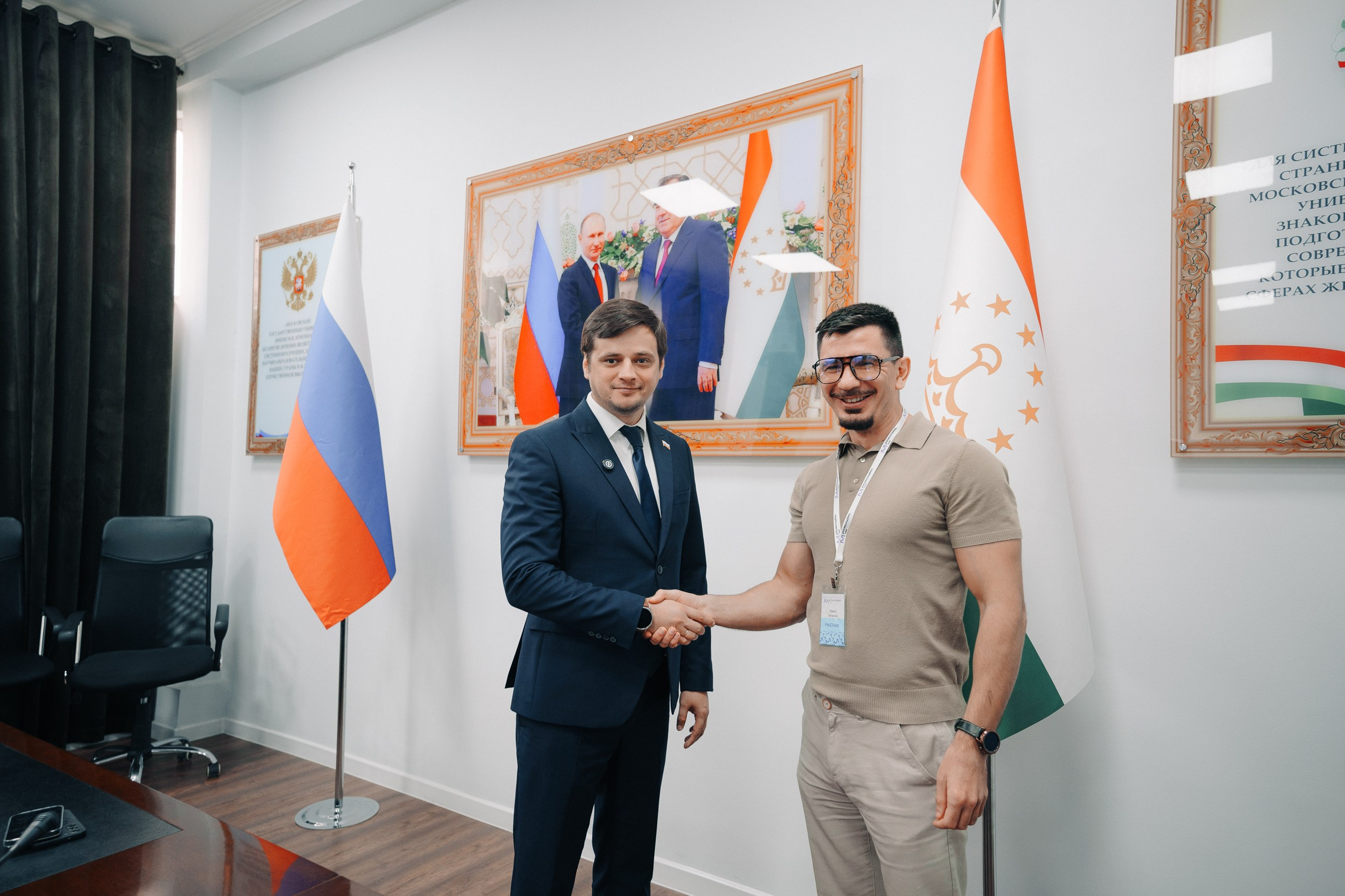 Бизнес-миссия в г. Душанбе «Росмолодежь». Портретный и Репортажный Фотограф Москва