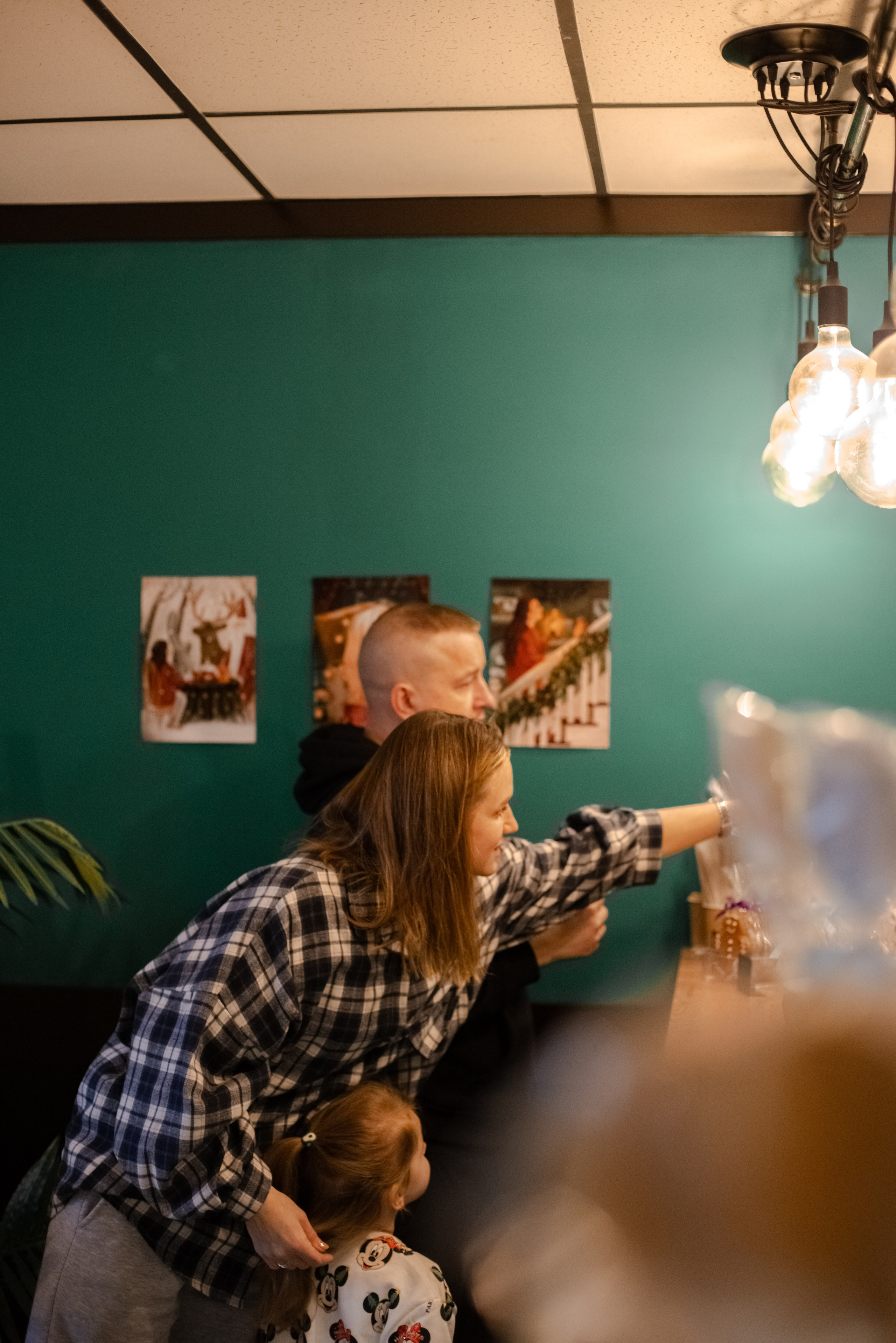 Семейное утро в кафе. Фотограф в Шатуре Оксана Осьмакова